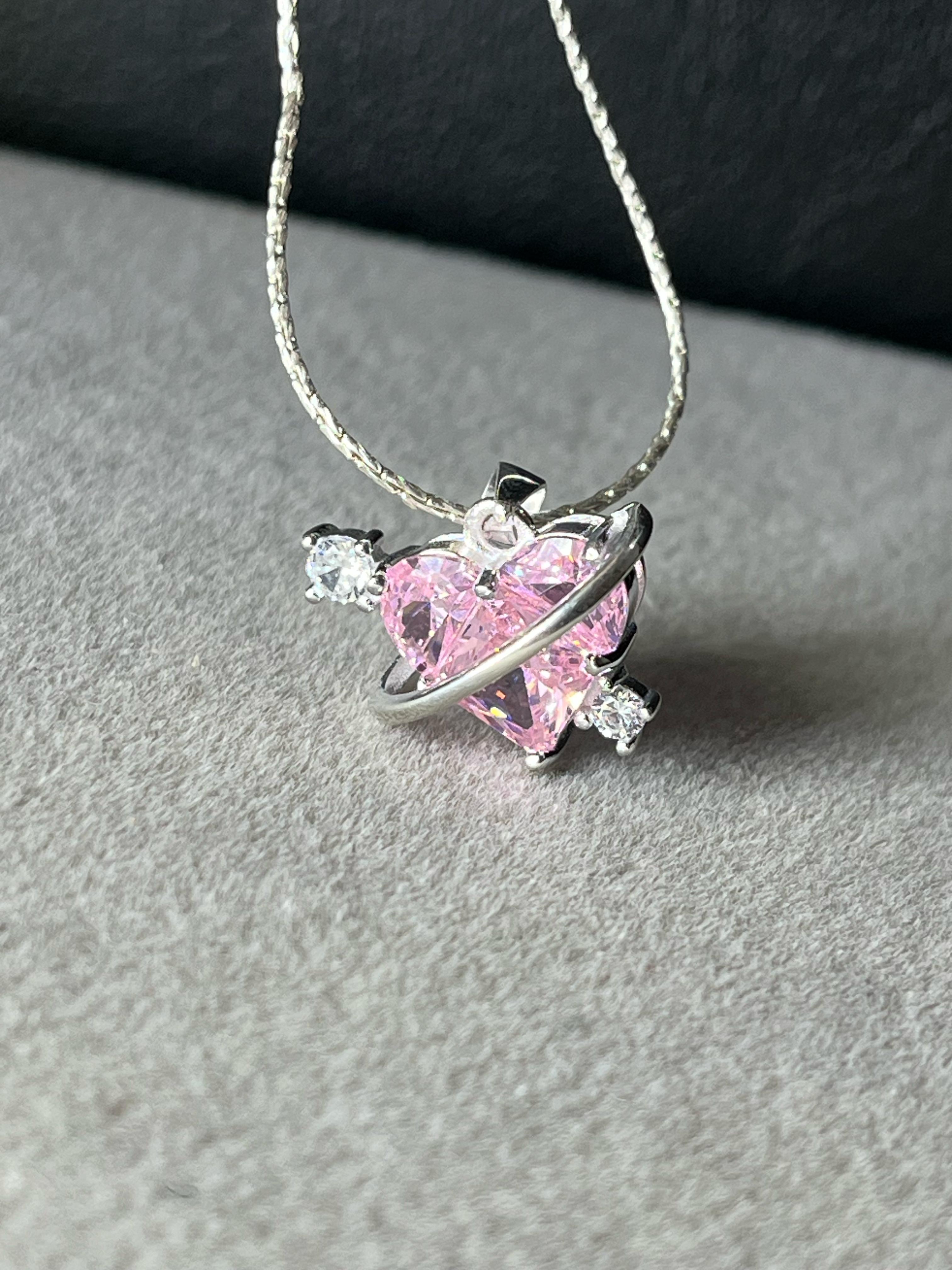 Dije de corazon con cubic rosa