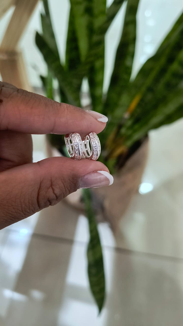 Mni argollita con cubic