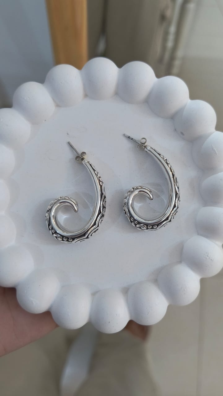 Aros pasantes de plata inflada