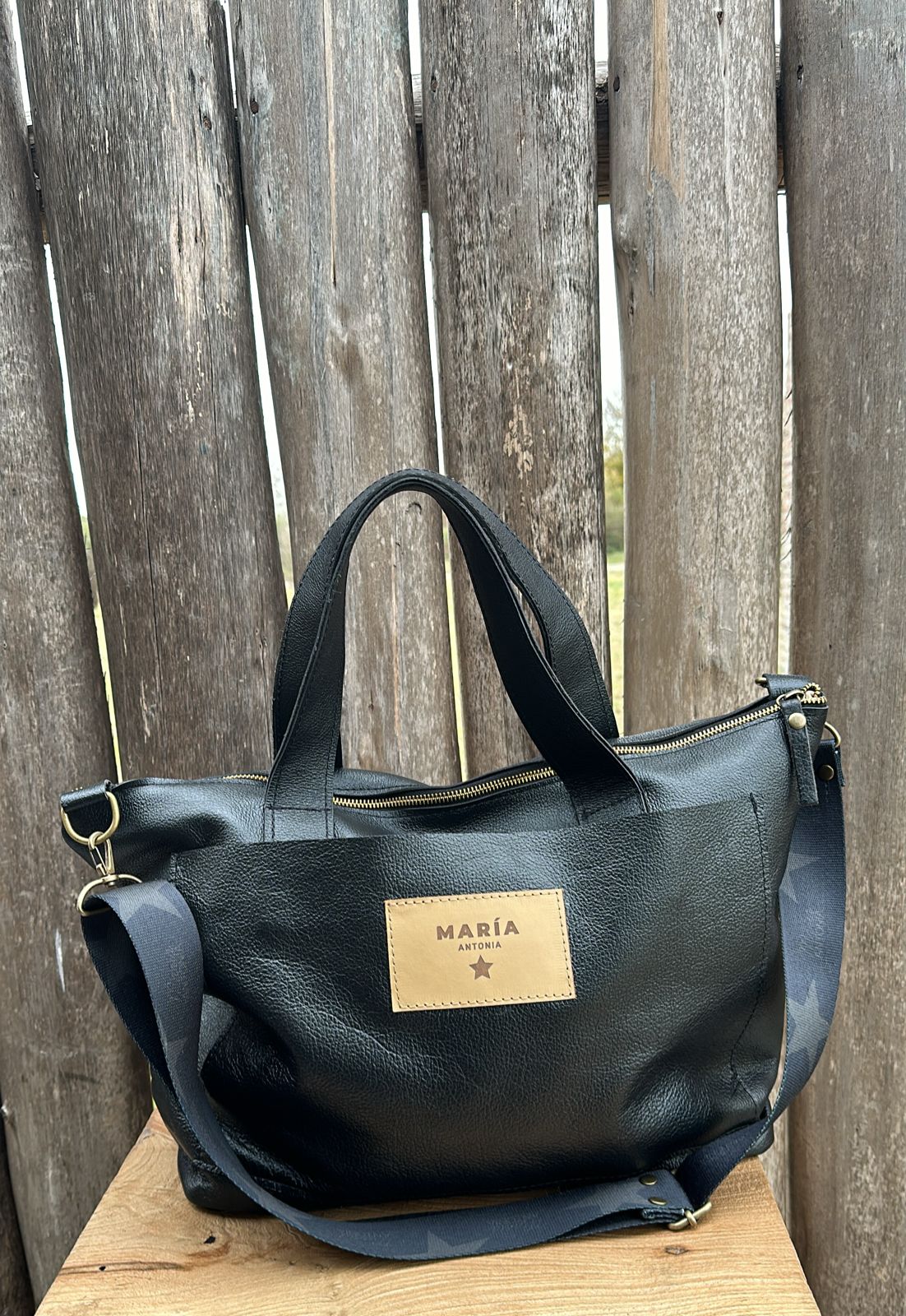 Bolso Jasinta de cuero de color negro