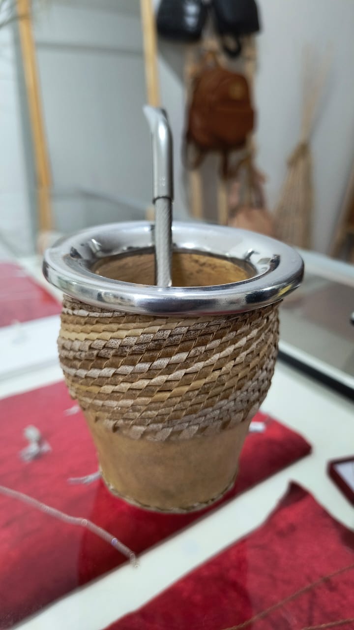 Mate con tiento virola de aluminio (Solo el mate)