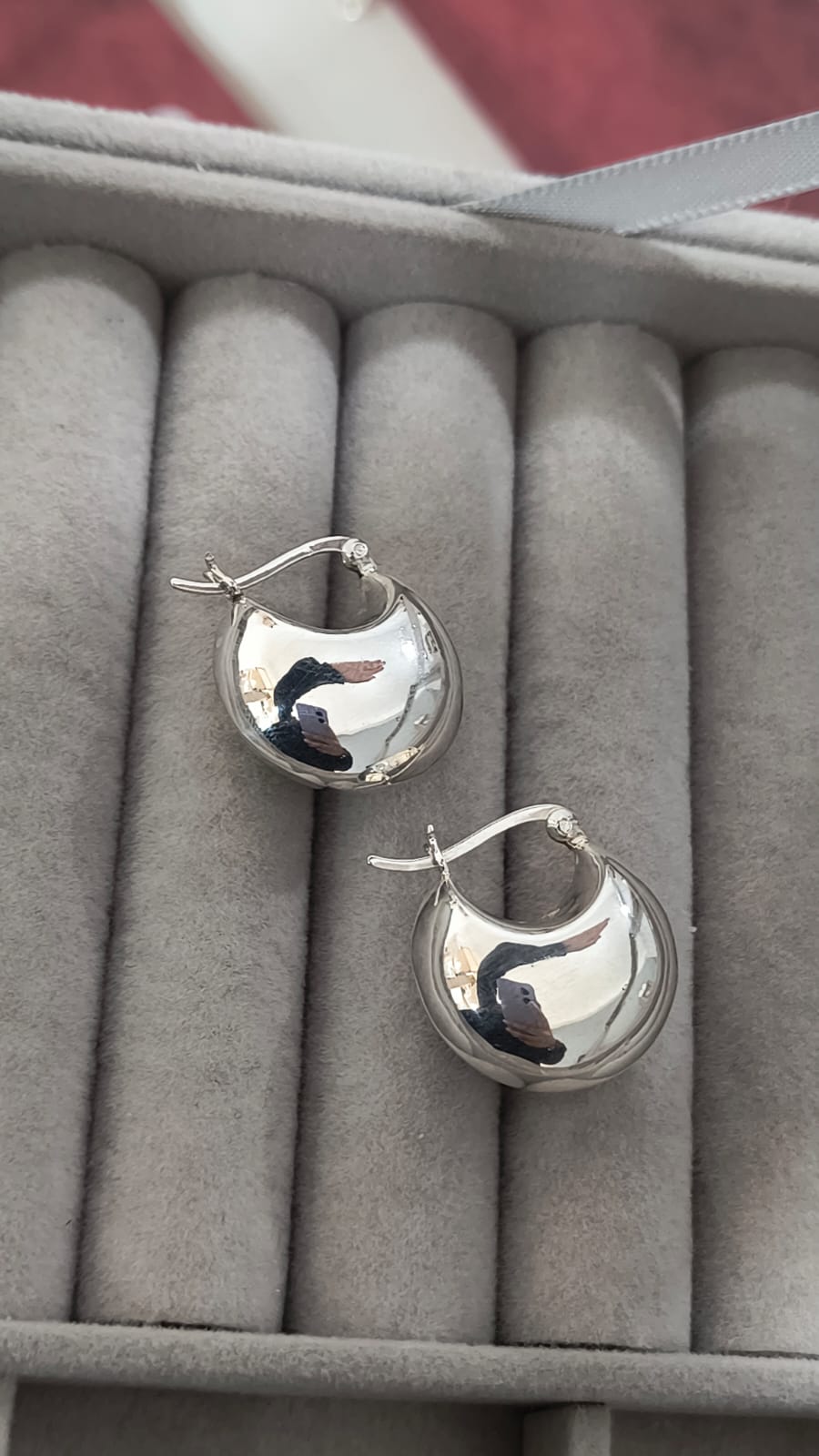 Argolla de plata inflada 