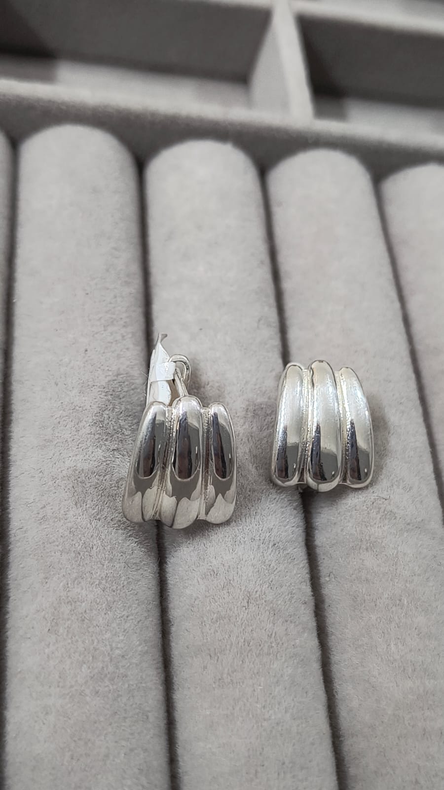 Argollitas anchas de plata