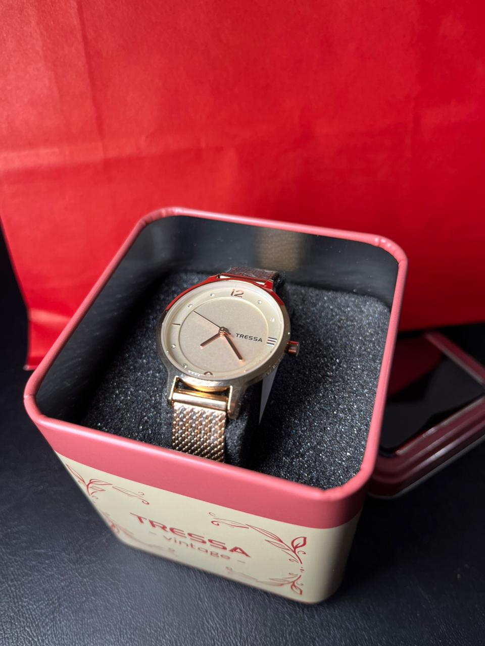 Reloj Tressa Maya de acero color cobre y plateado