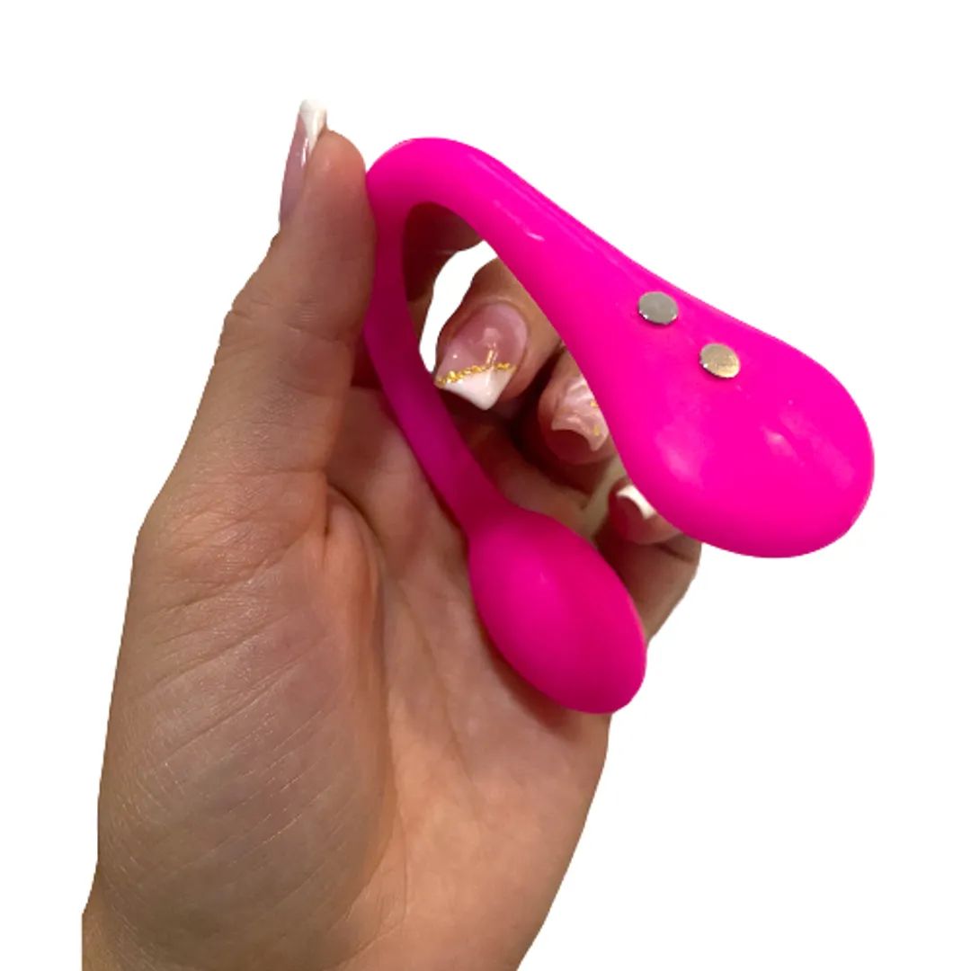 FAKE ANAL LUSH 3