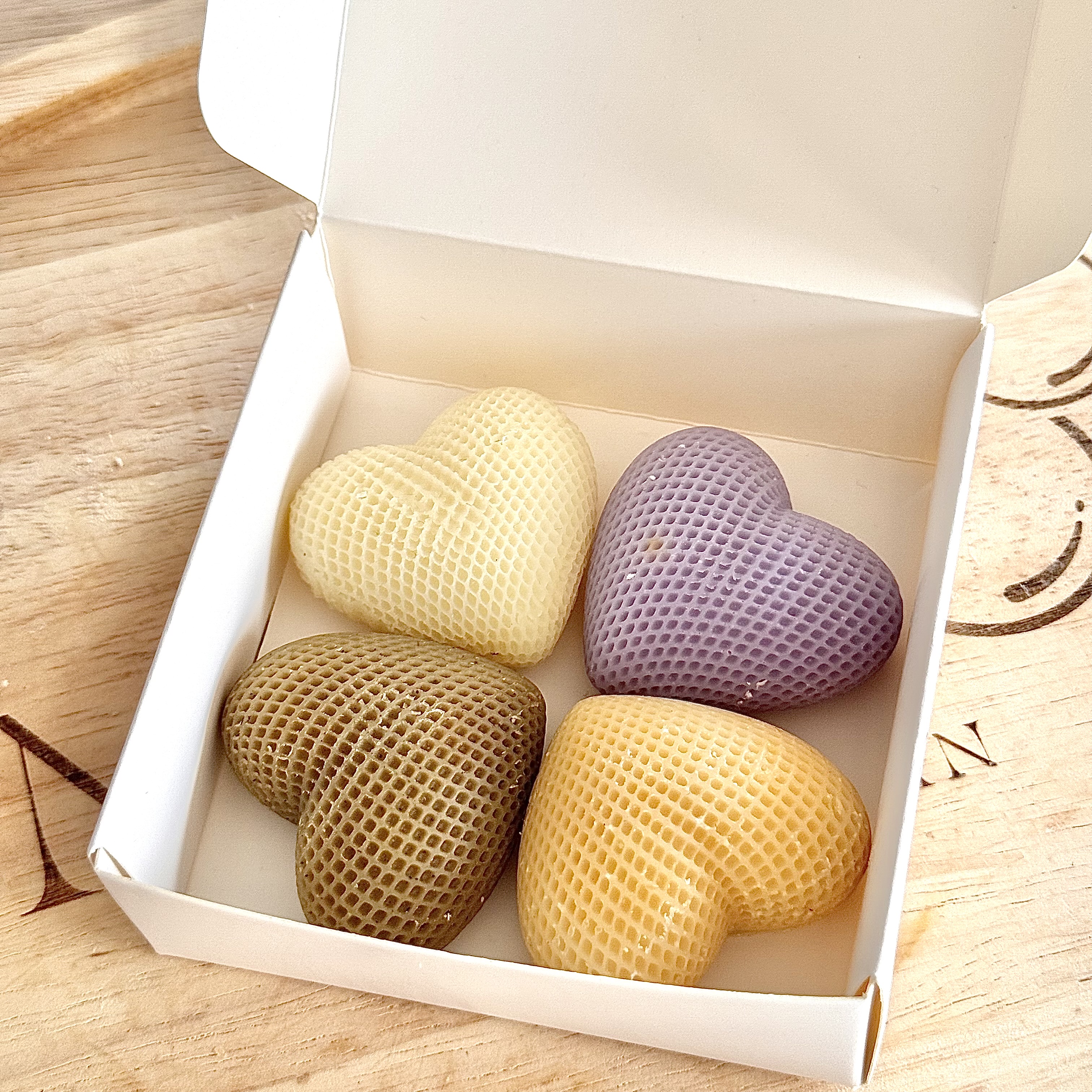 Coffret de savons en forme de cœur