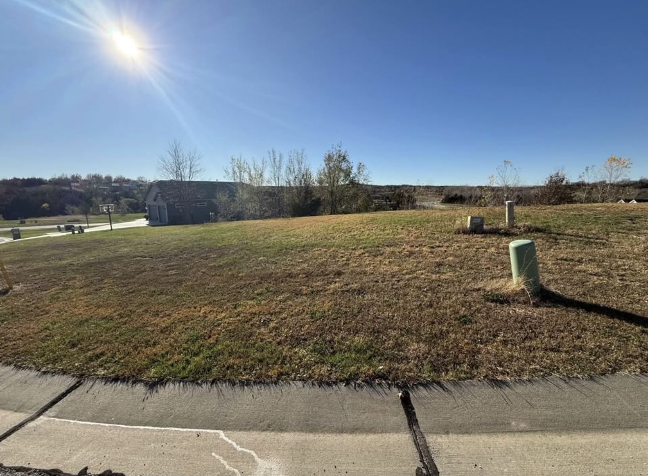 Topeka - KS 4637 SW Shenandoah Ct.