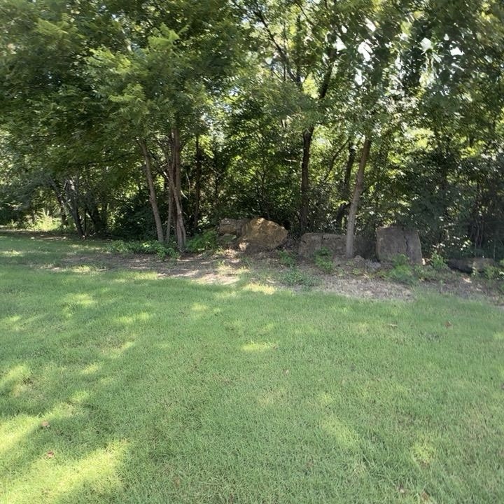 Topeka - KS SW Cottonwood Cir Lot 1 