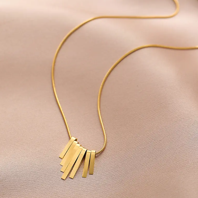 TEULRIP Gold Plated Stainless Steel Irregular Small Square Pendant Necklace for Girls & Women