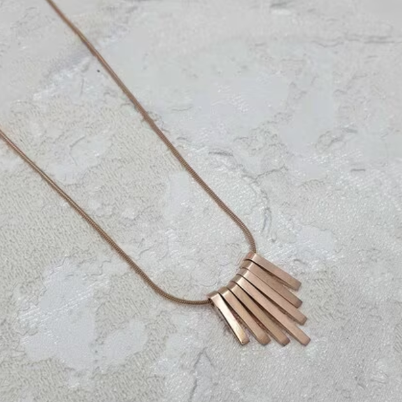 TEULRIP Rose Gold Stainless Steel Irregular Small Square Pendant Necklace for Girls & Women