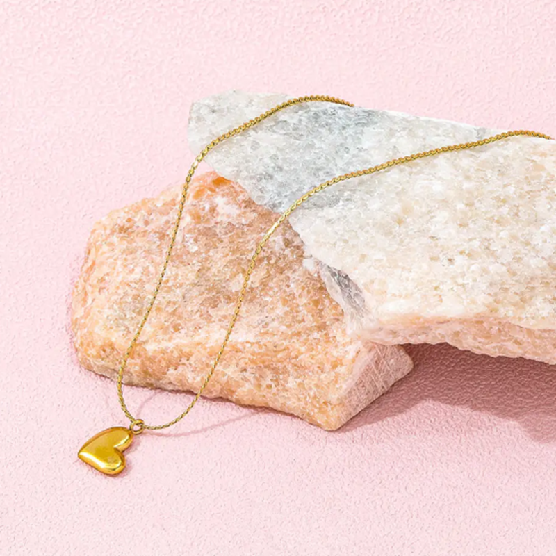 TEULRIP Gold Plated Fashion Valentine Heart Chain - Stainless Steel, No Fade Necklace 