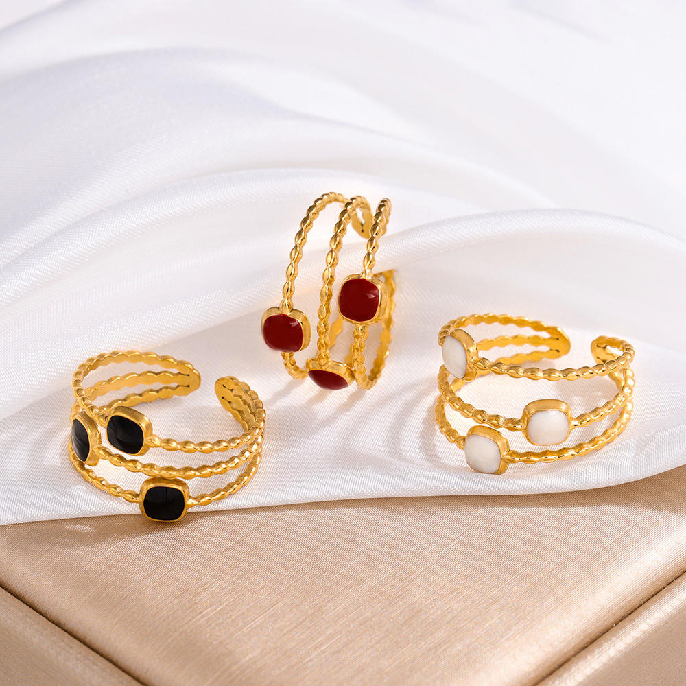 TEULRIP Gold Plated Stainless Steel Three-Layered Strip Ring - Black, Red & White 