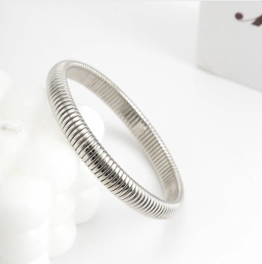 TEULRIP Stainless Steel Silver Elastic Stripe Bracelet