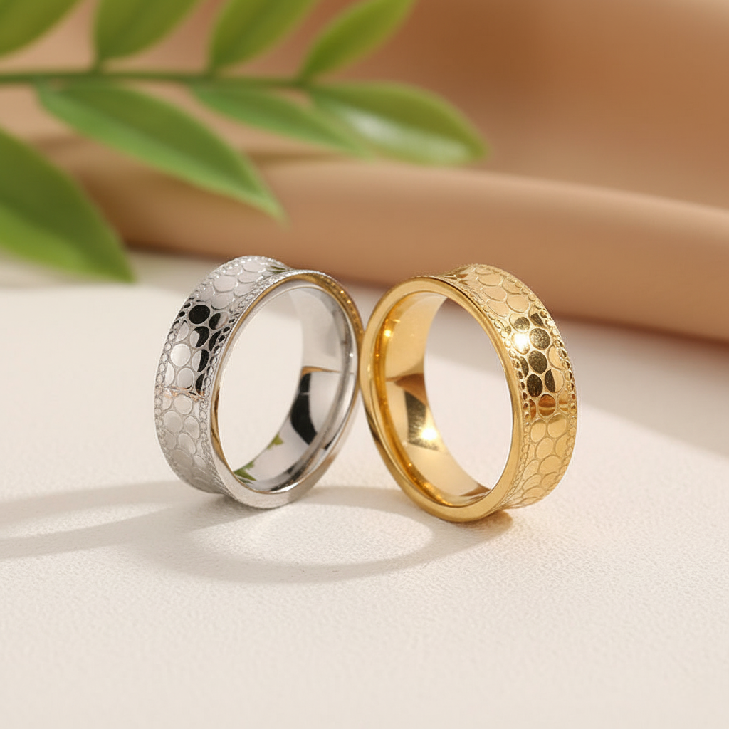 TEULRIP Gold & Silver Stainless Steel Fish Scale Design Rings 