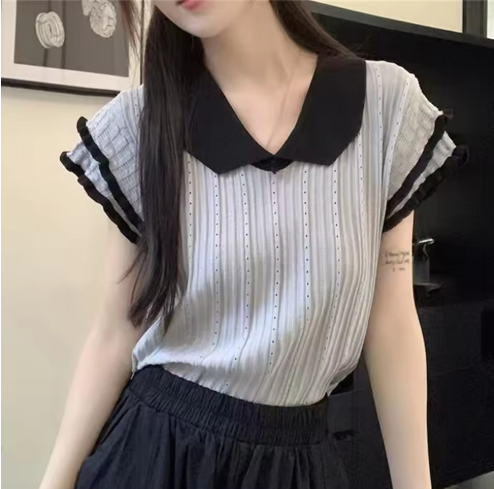 Women's Knit Sweater