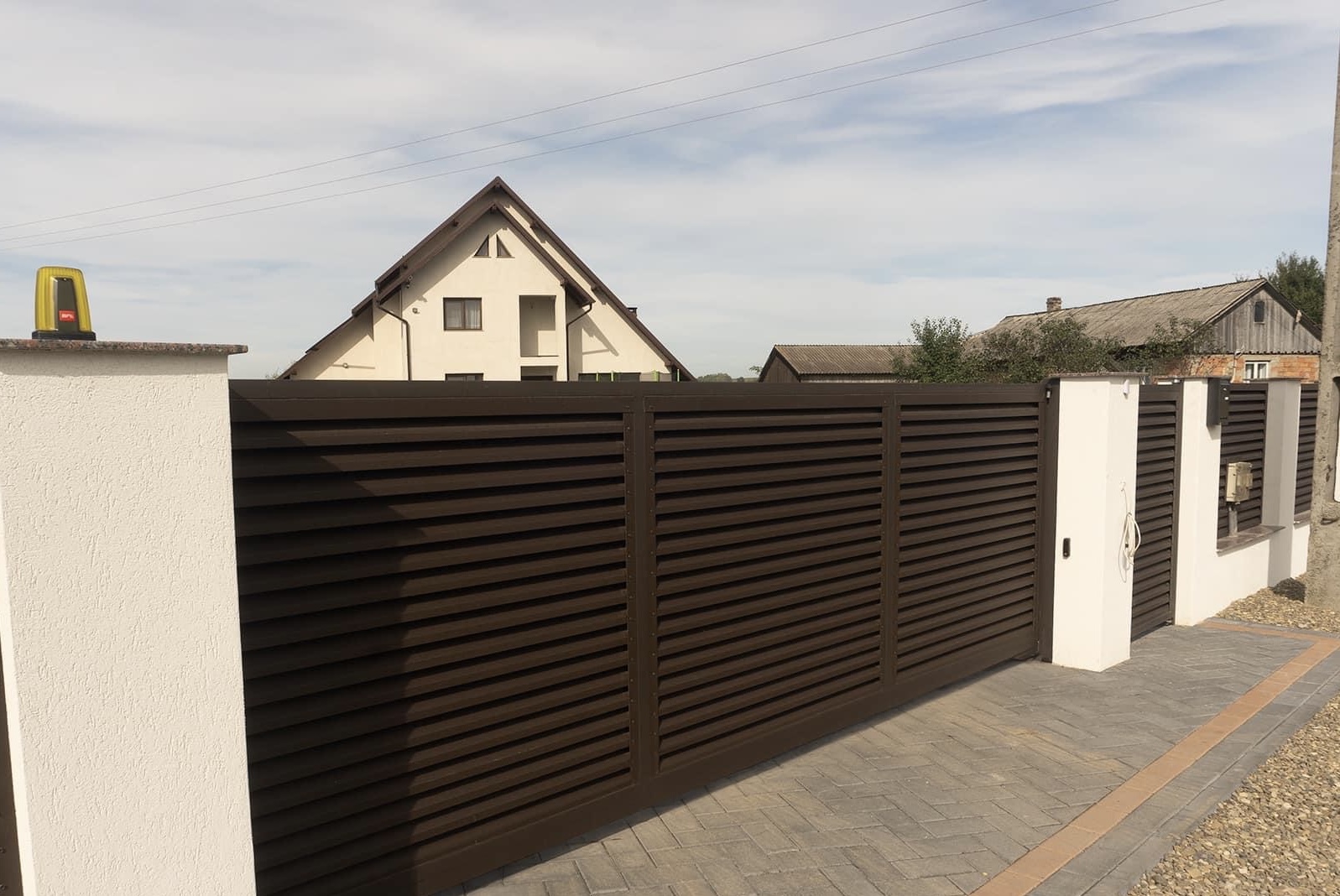 Puerta corredera Modelo PERSIANA 