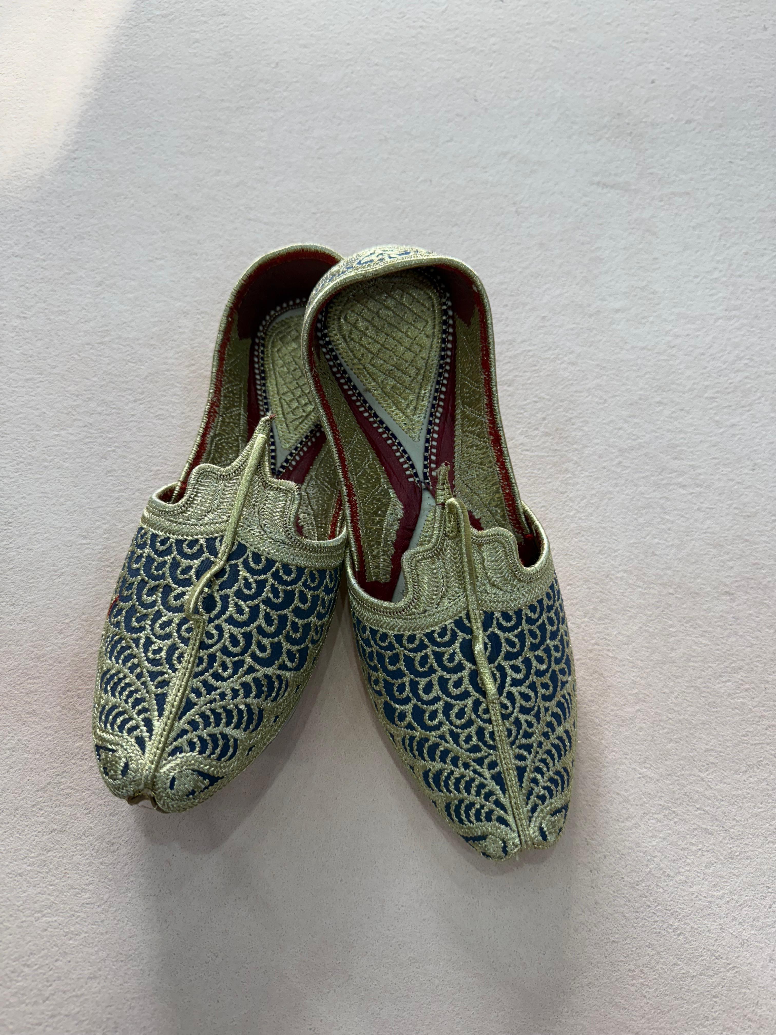 Traditional Mojari Shoes