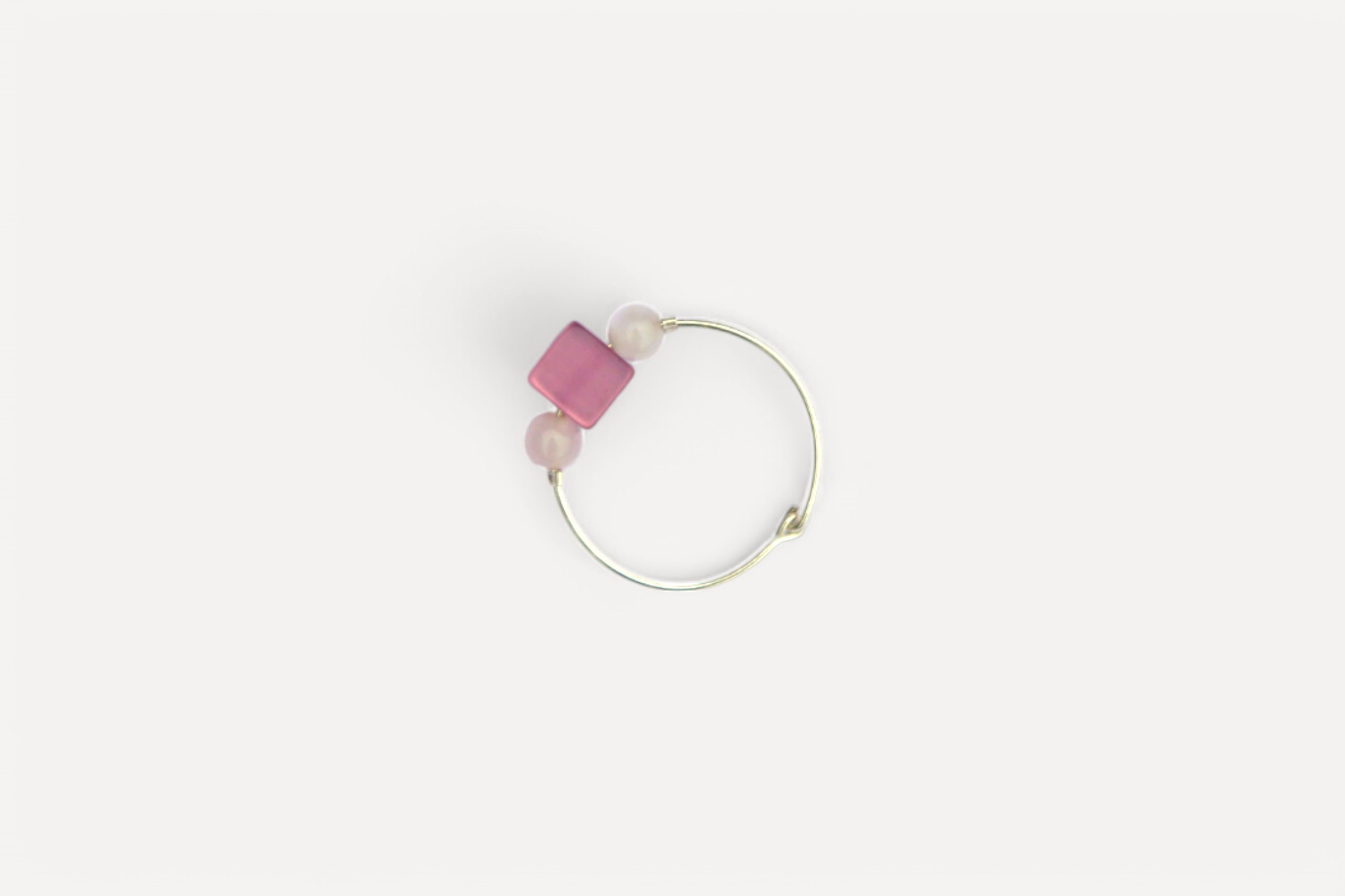 Bague en argent avec perles roses Polaris et quartz