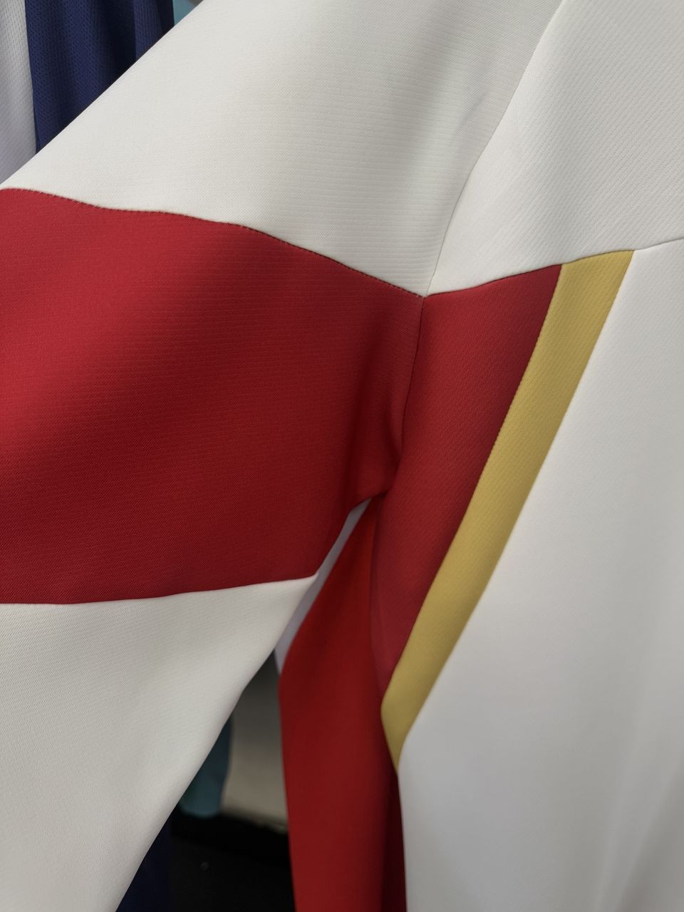 Pull d'entrainement FCMC