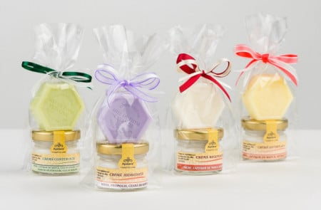 Apidava moisturizing cream gift set