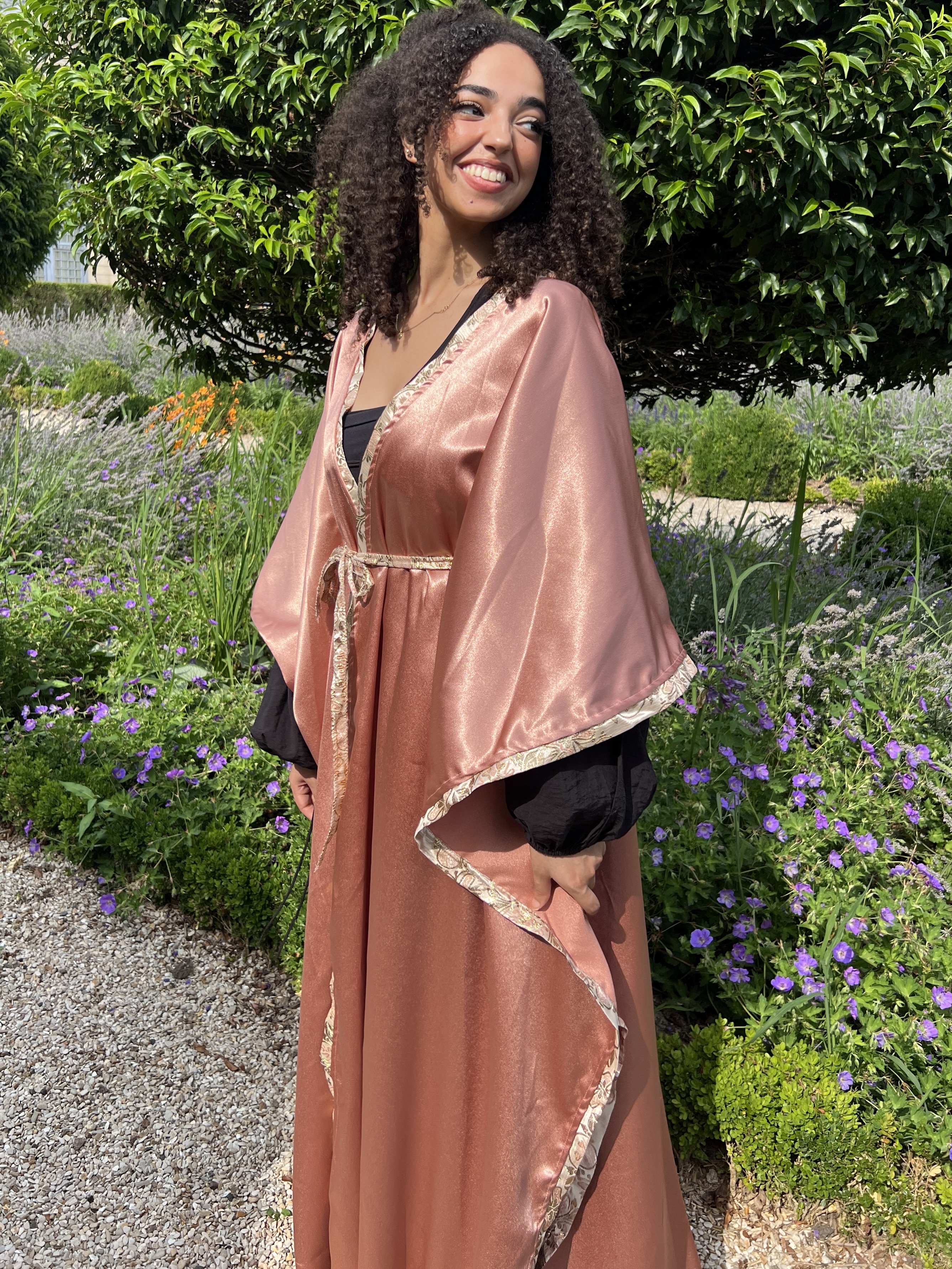 Cape Brocart Satin rose