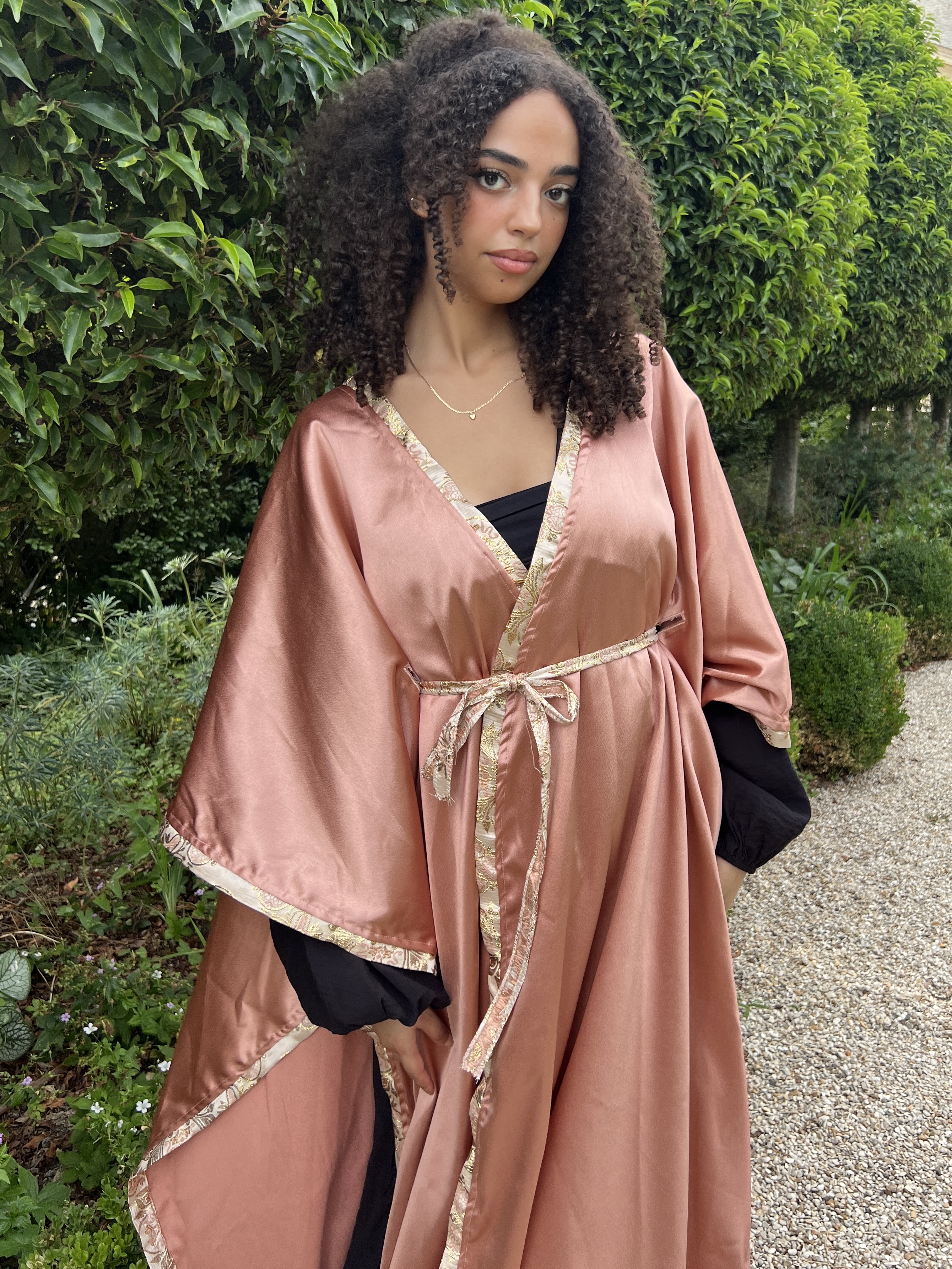 Cape Brocart Satin rose