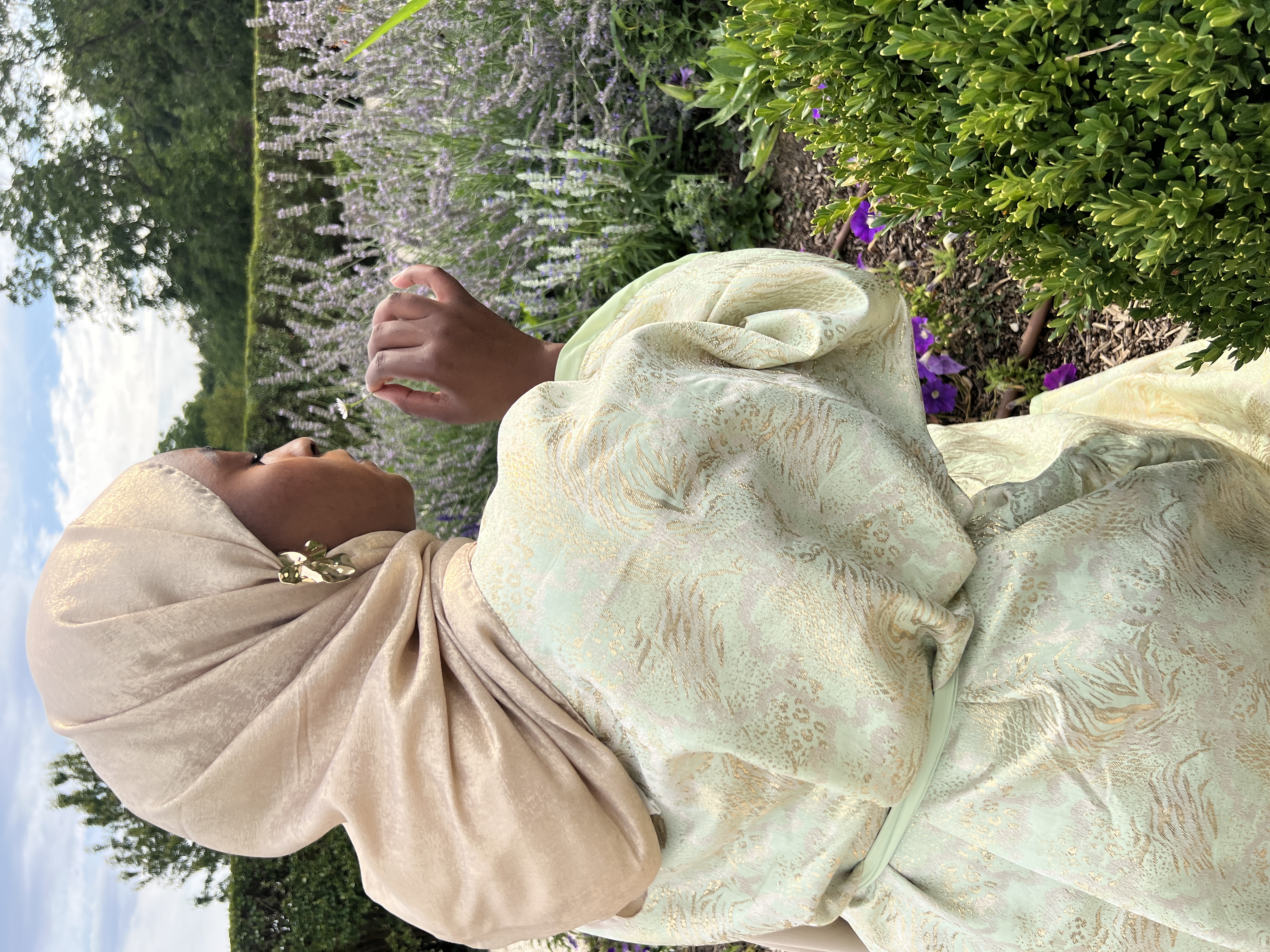 Kimono Lotus