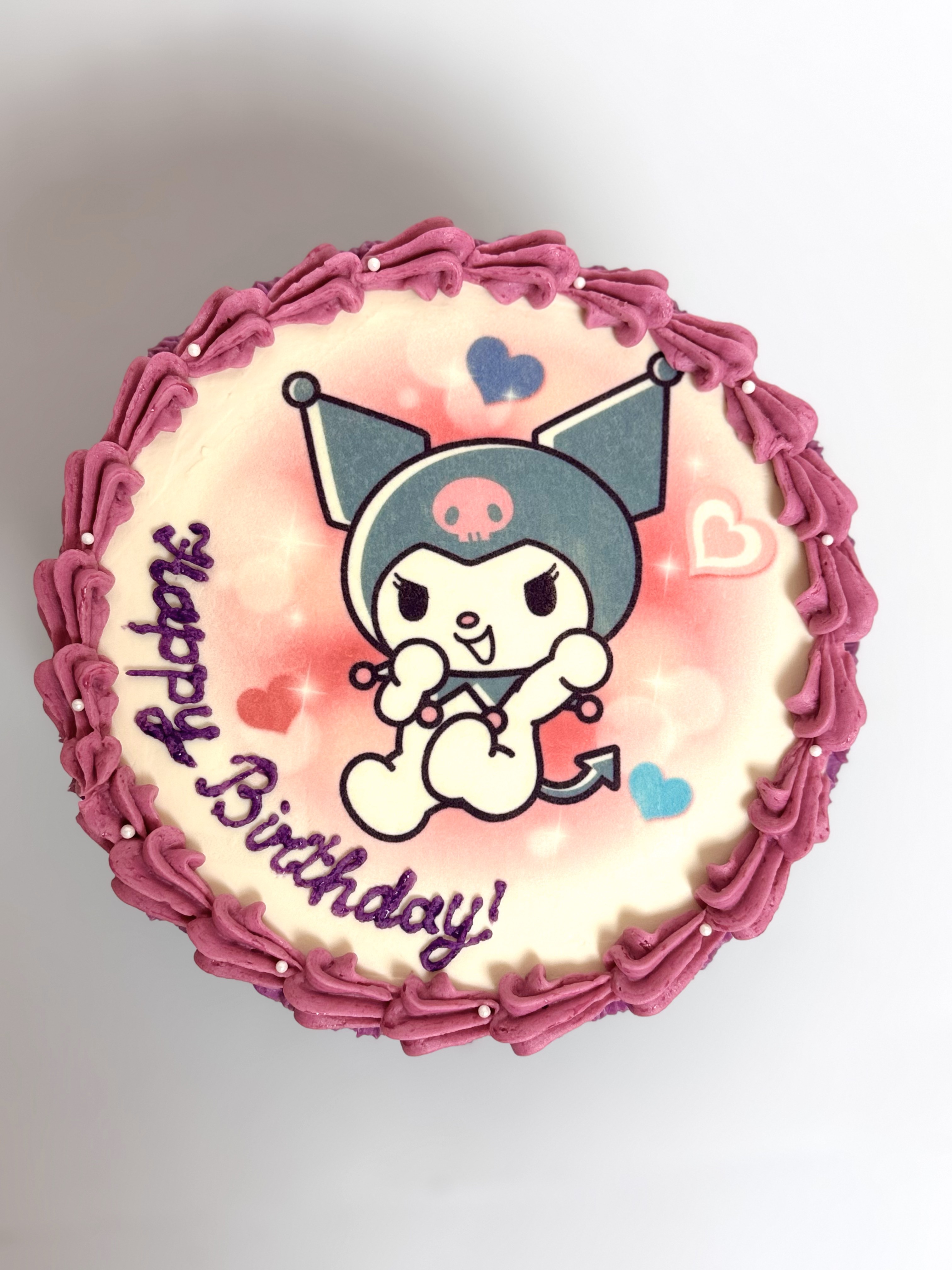Bento torta Kuromi – jedlá tlač na kréme