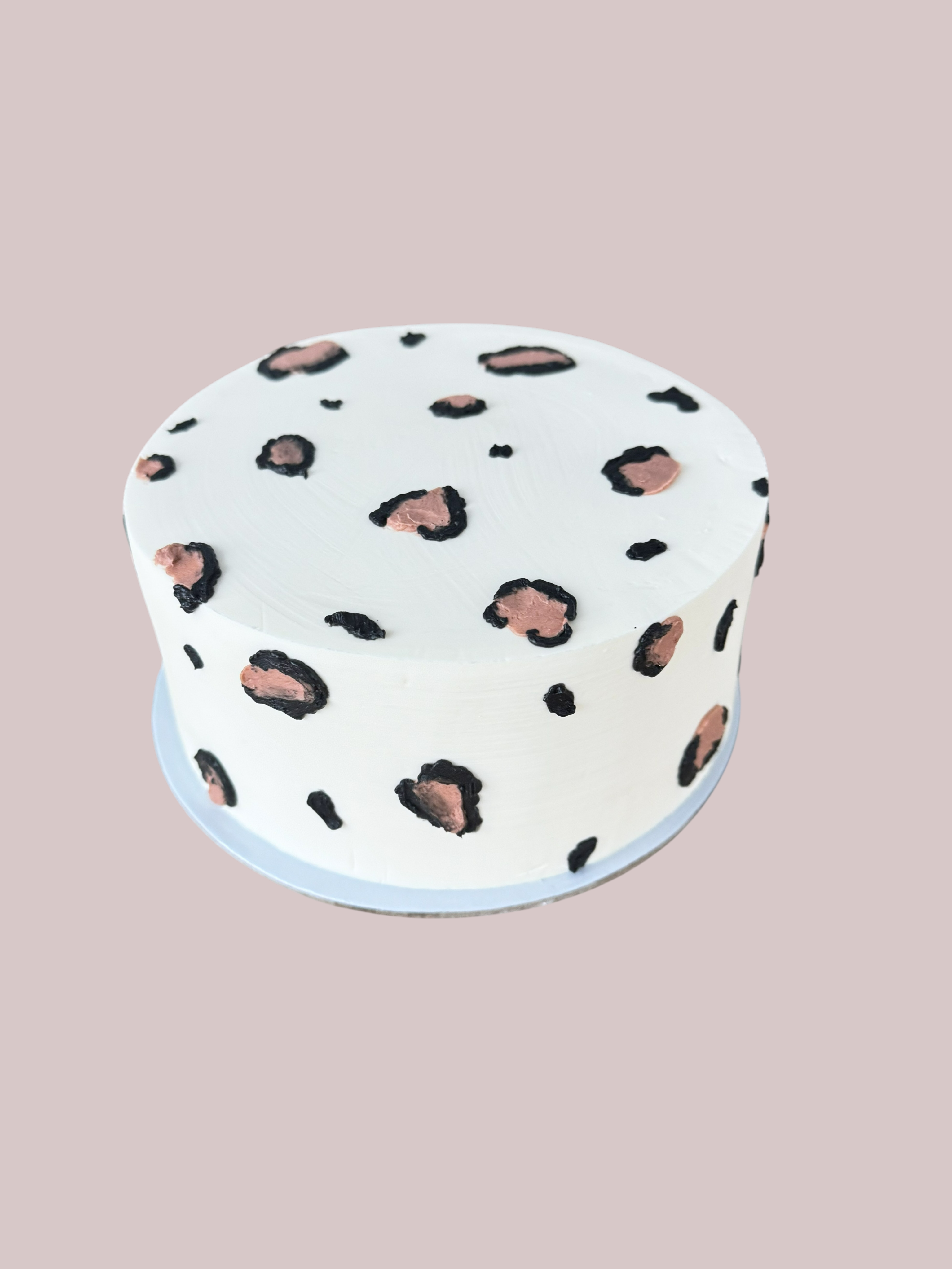 Bento torta s leopardím vzorom