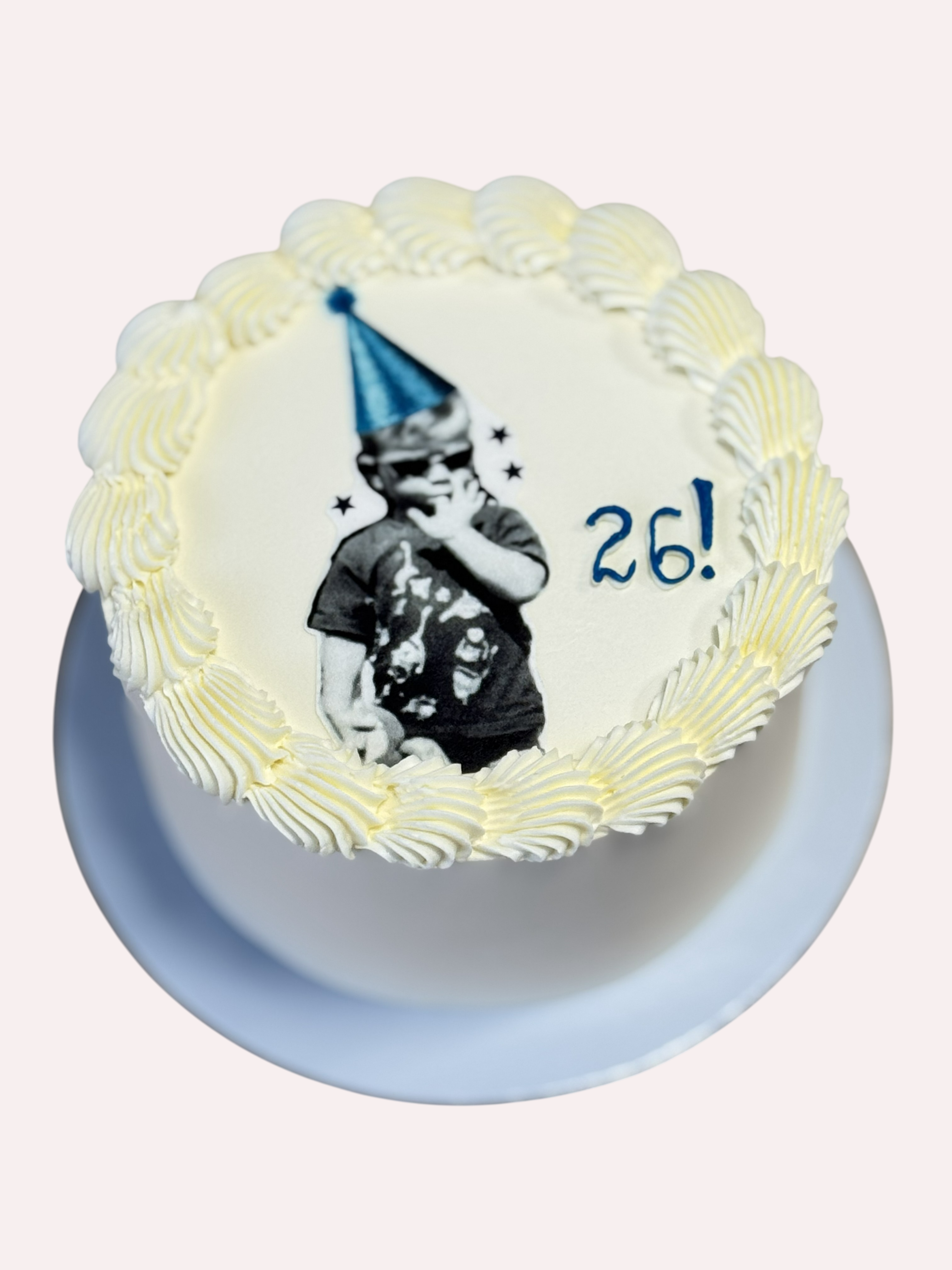 Narodeninová torta s jedlou fotkou