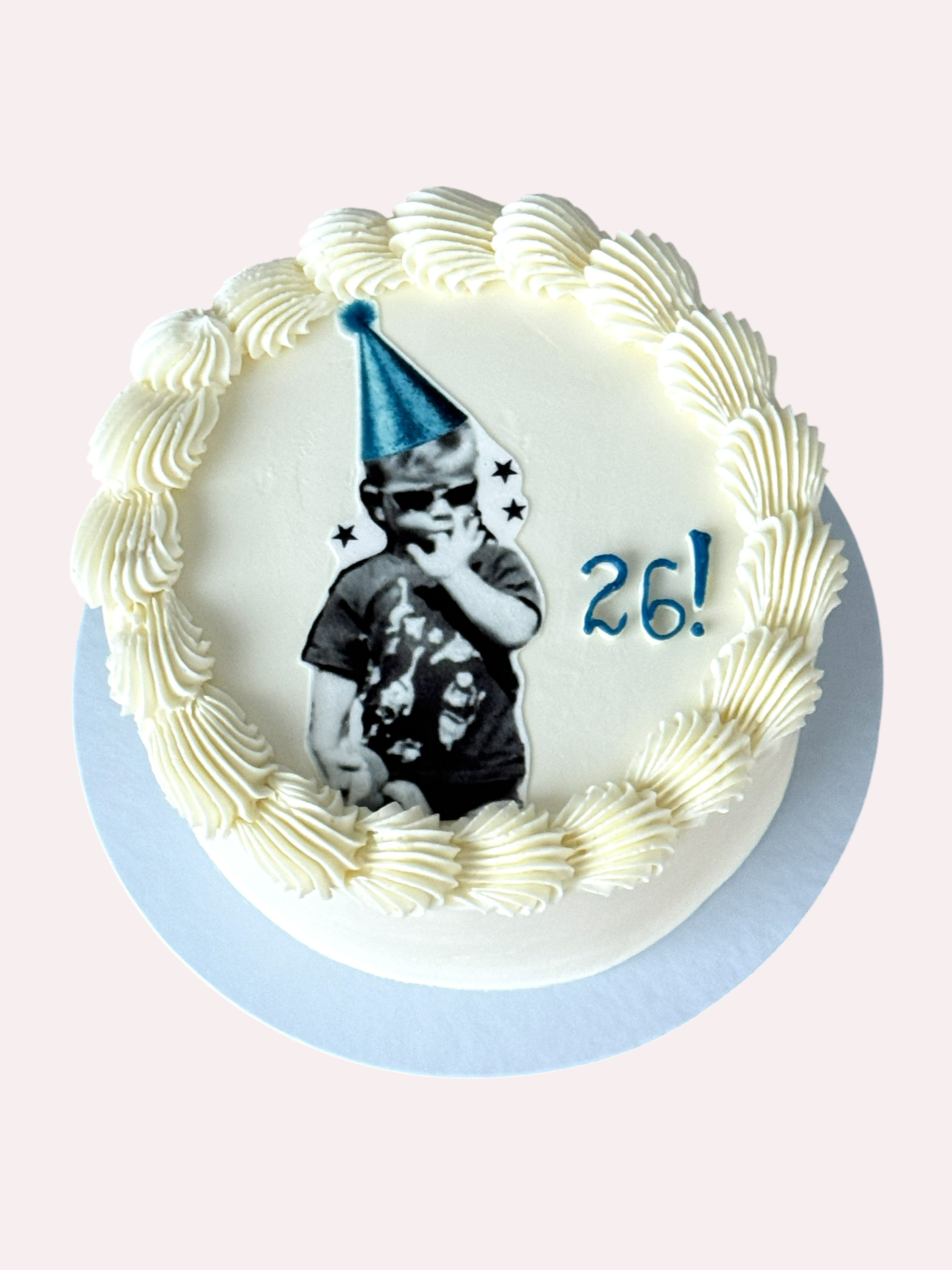 Narodeninová torta s jedlou fotkou