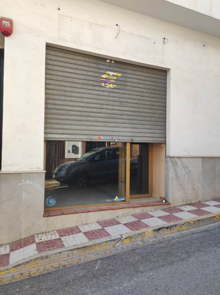 Local en venta en Calle Parras, 3