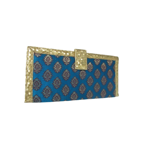 SILK PASSPORT WALLET