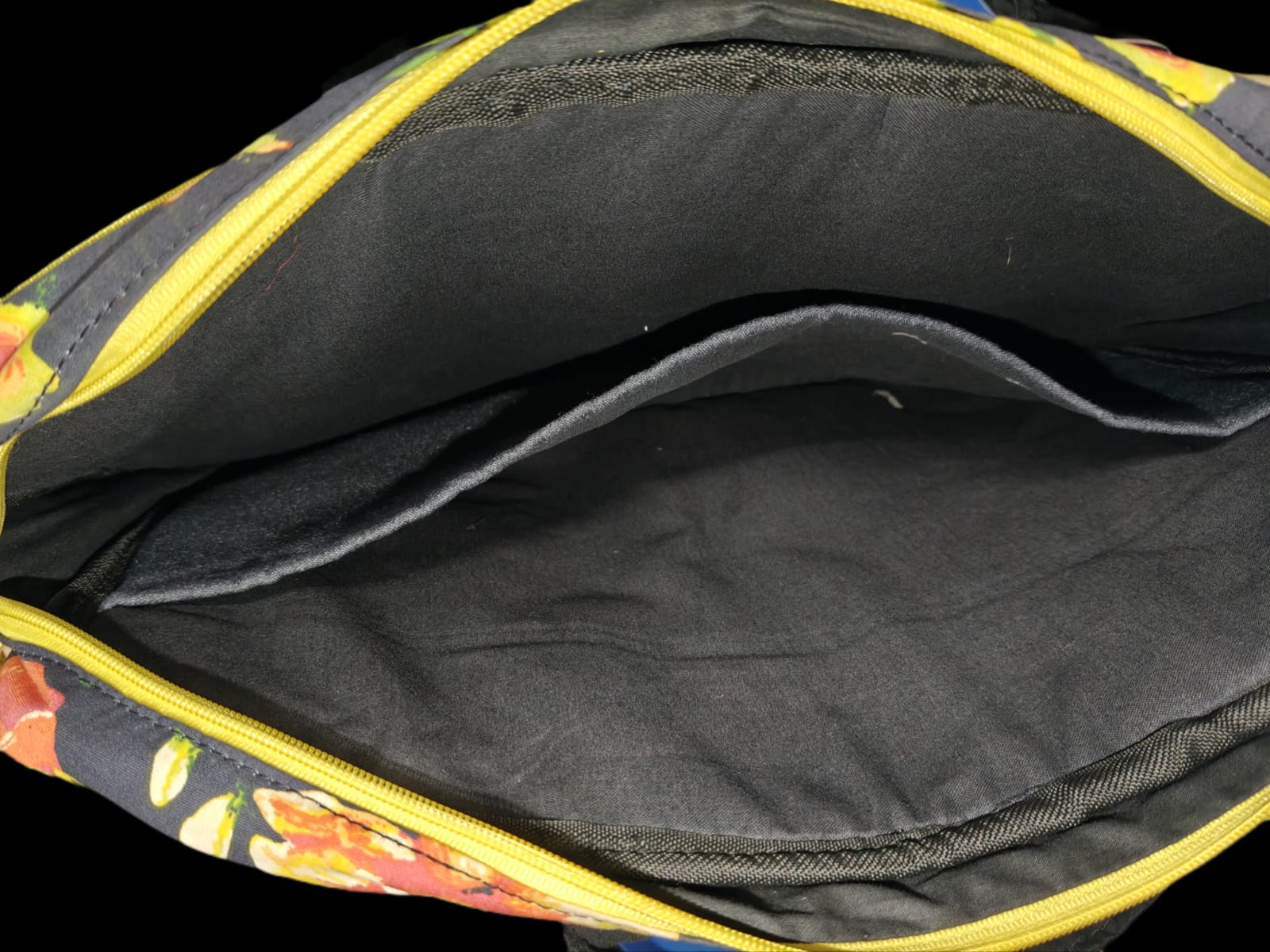 CLOTH LAPTOP BAG