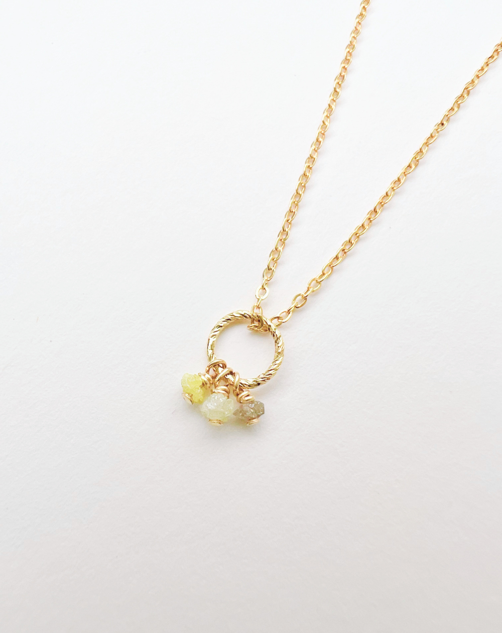 Collier NOVA 
