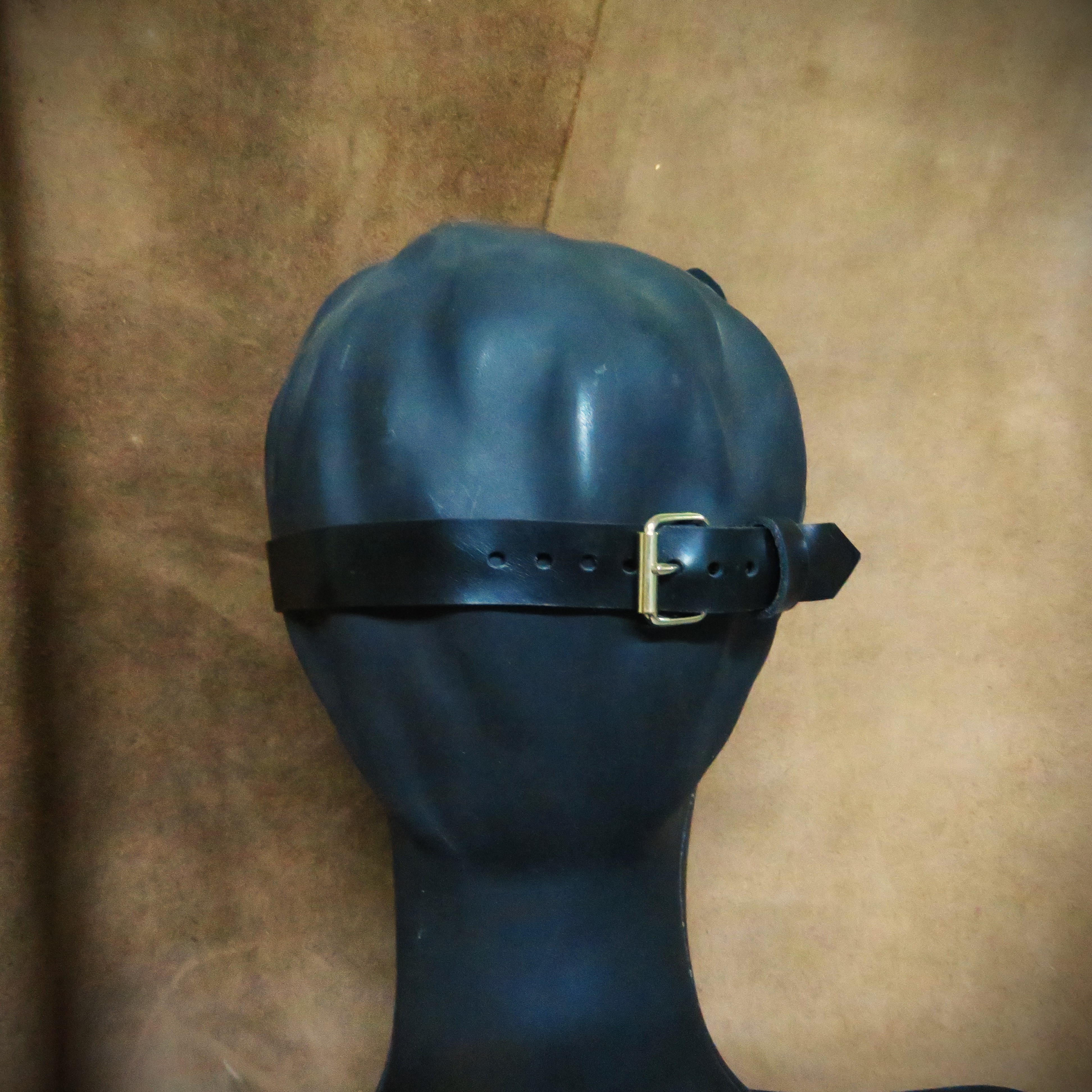 Black Leather Wolf Mask – Unleash Your Wild Side with Bold Elegance