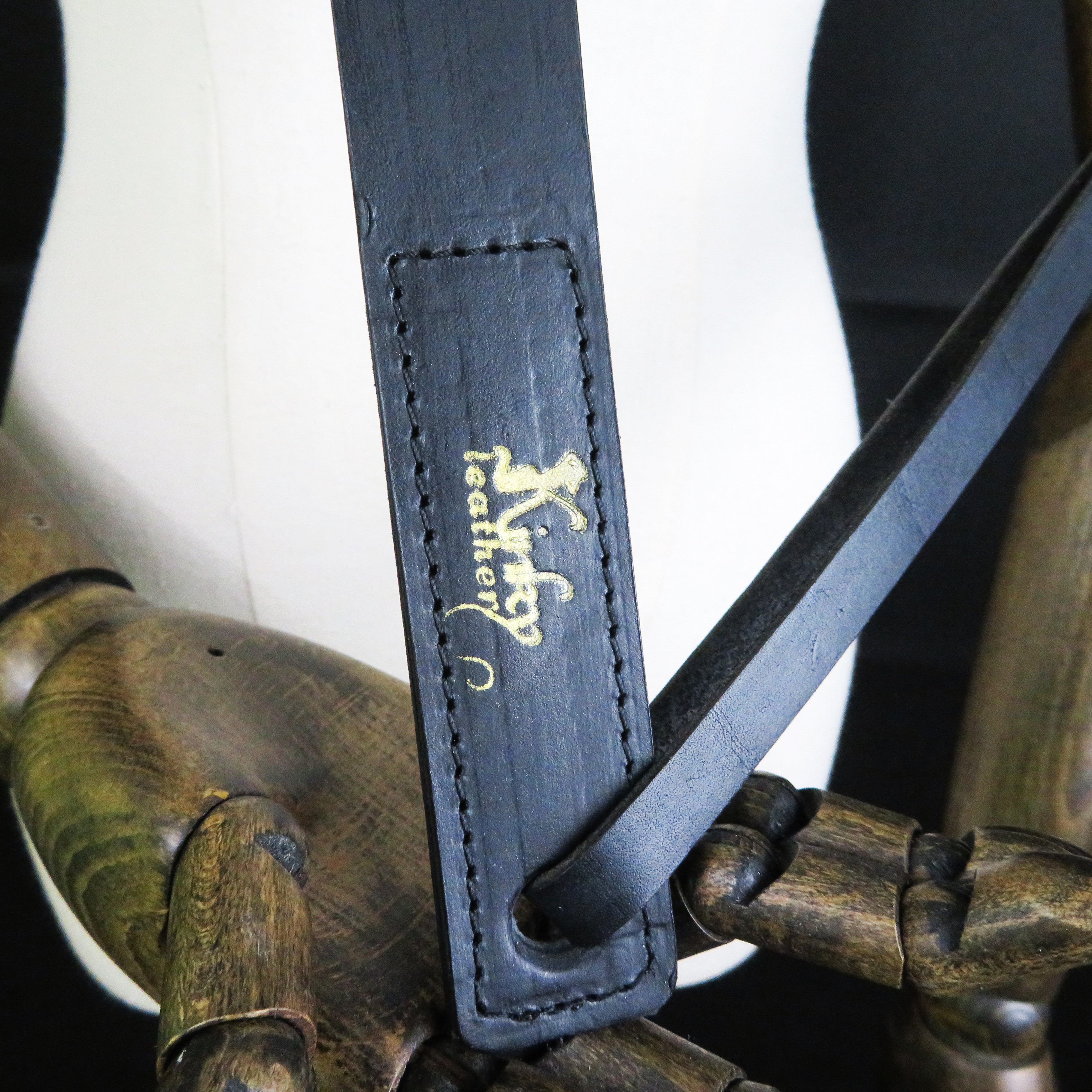 Handmade Black Leather Slapper – Elegant & Powerful BDSM Impact Toy