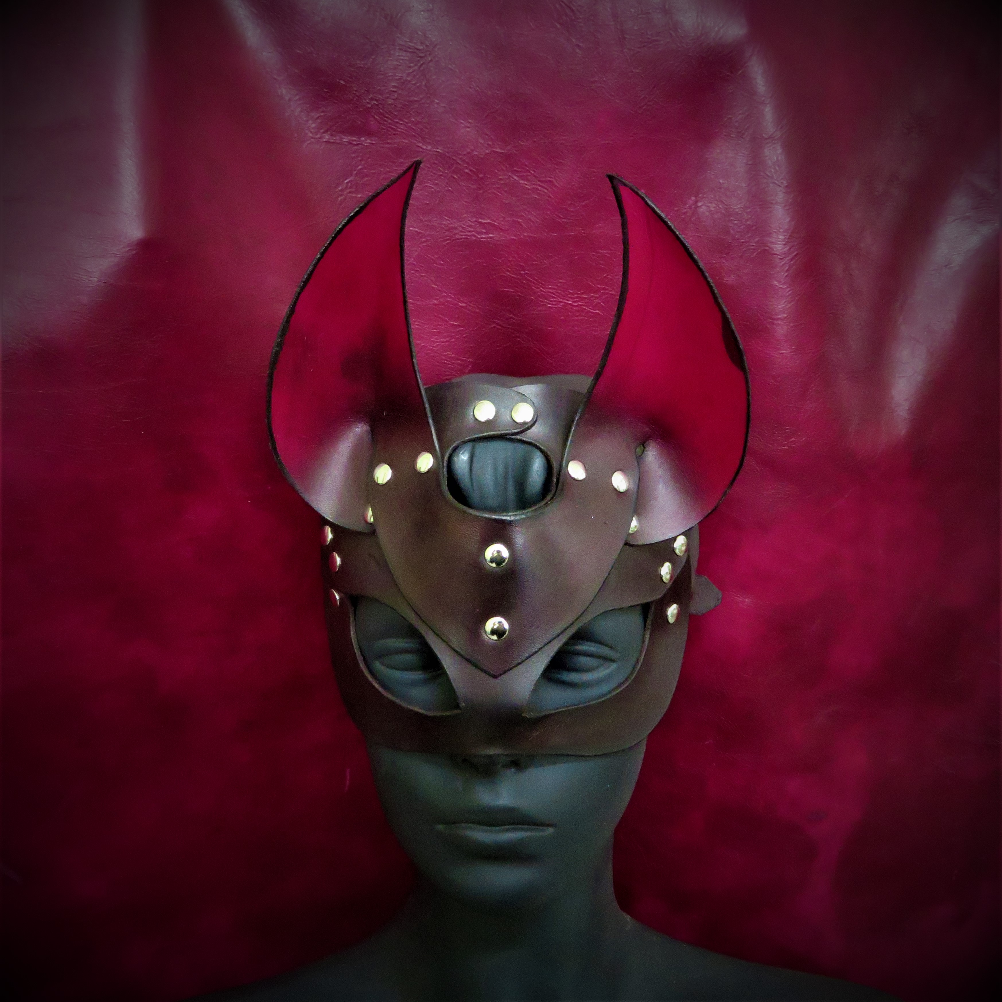 Handcrafted Red & Black Leather Devil Mask – Mysterious & Bold