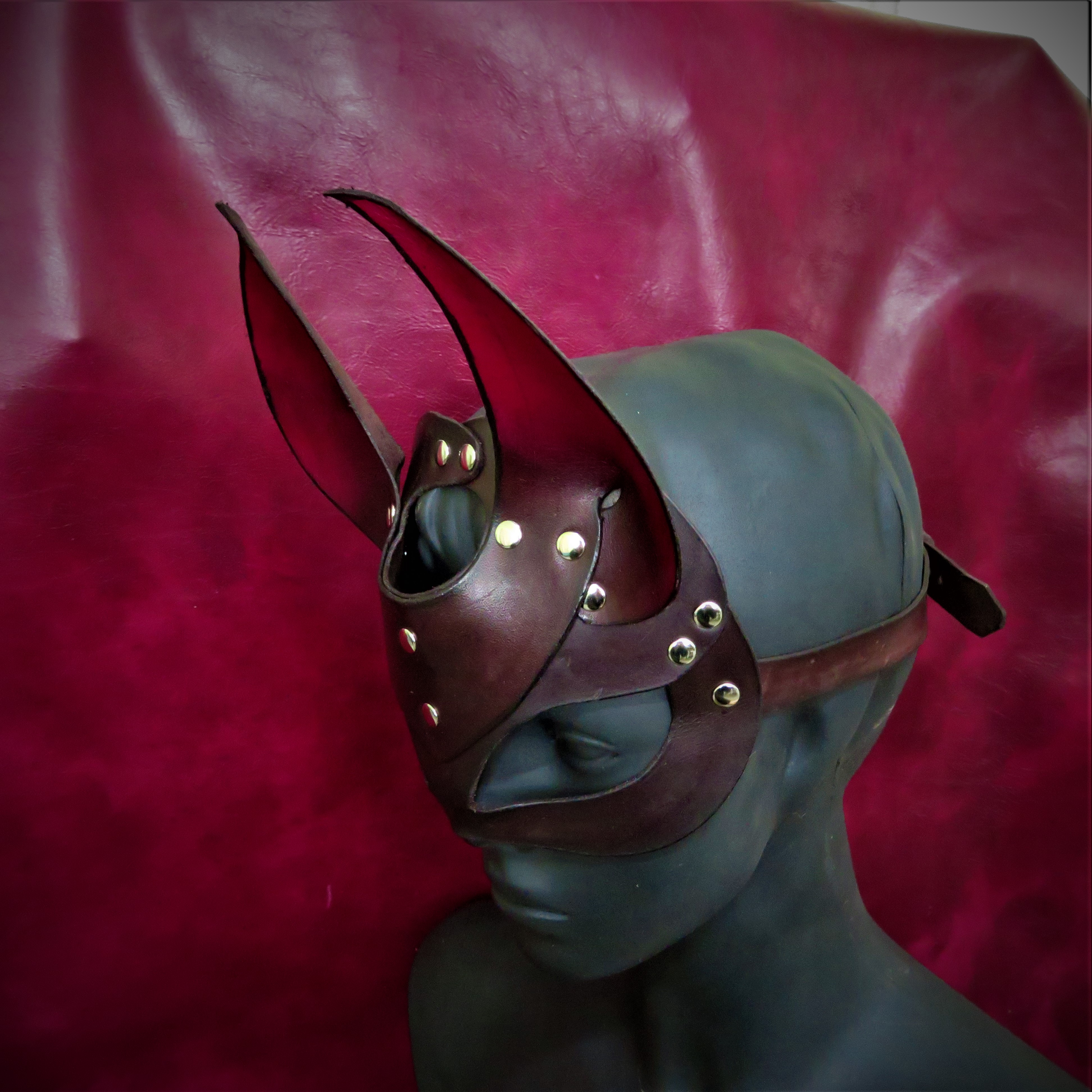 Handcrafted Red & Black Leather Devil Mask – Mysterious & Bold