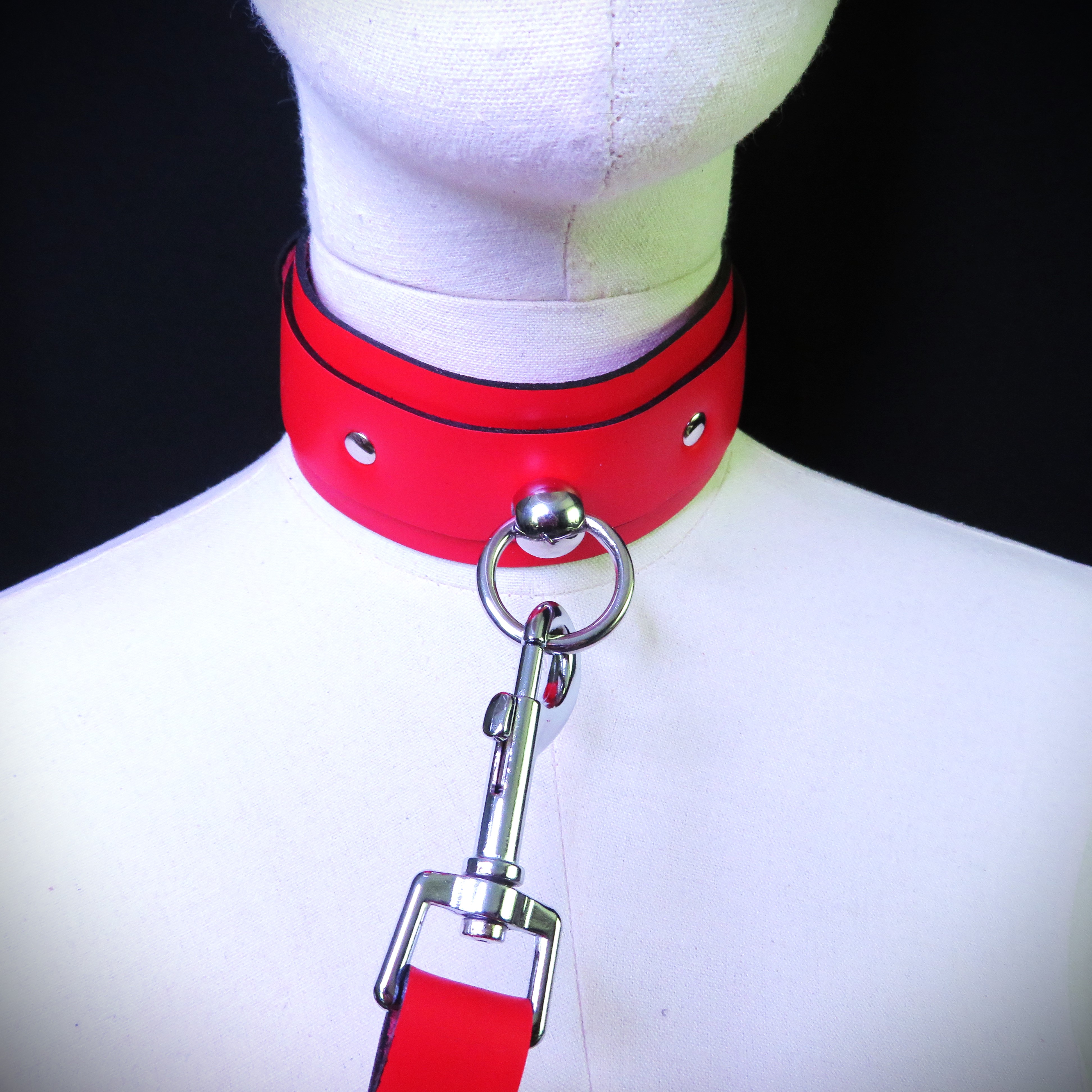 Bold Red Leather Collar with Stainless Steel Ring & Matching Leashes