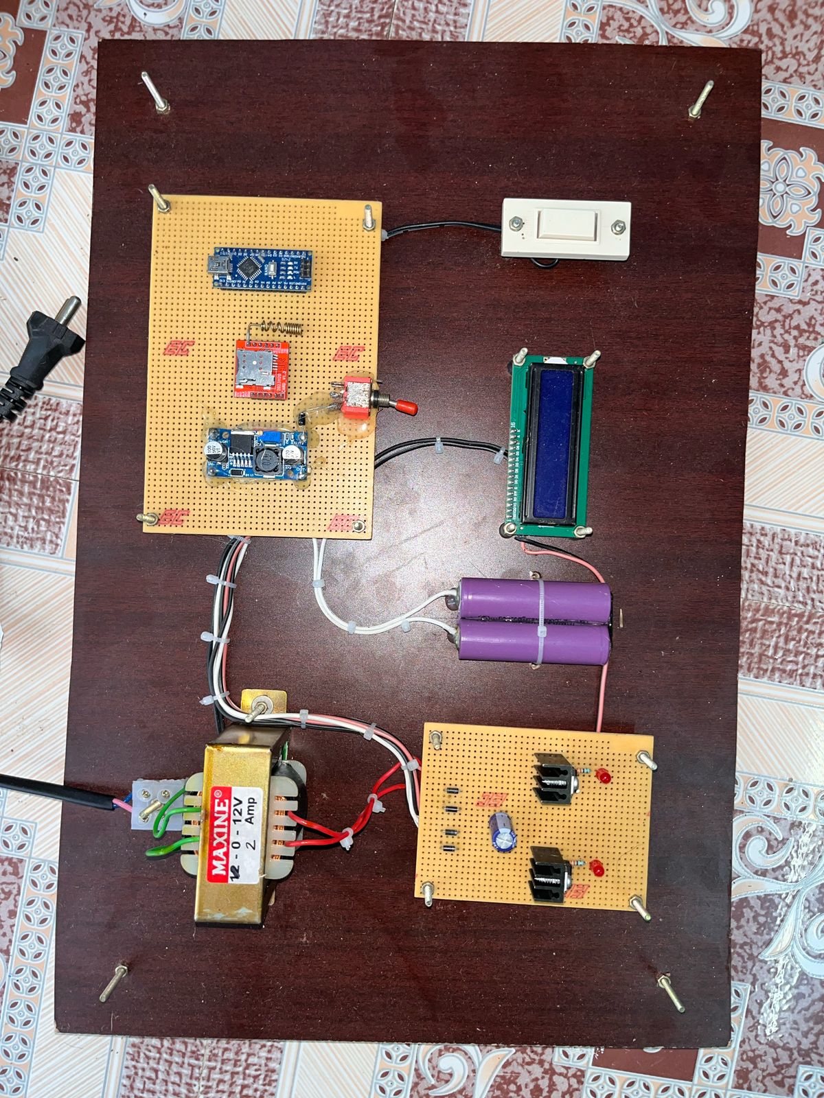 FuseAlert: GSM-Based Power Line Fuse Fault Notification System