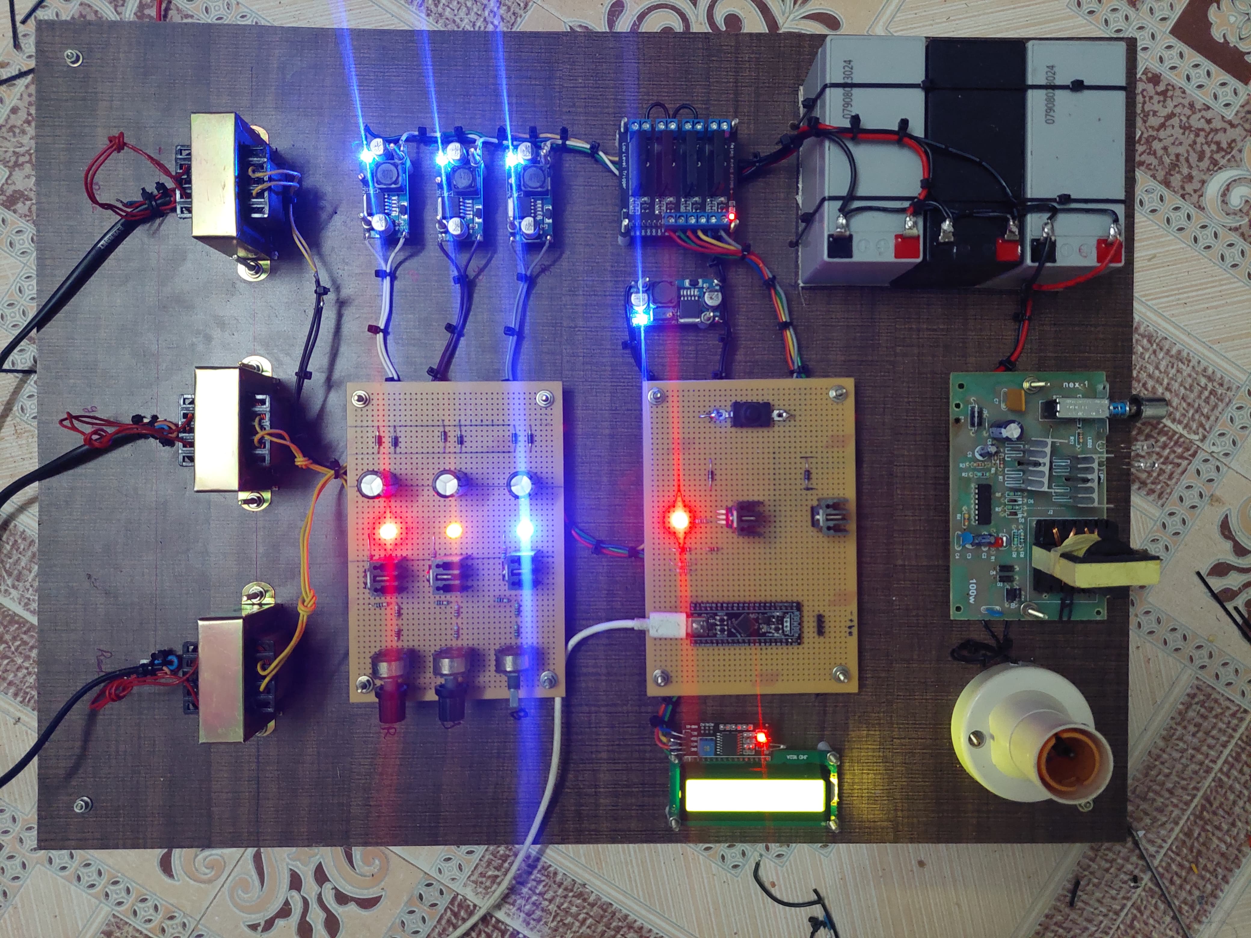 PhaseFlex: Intelligent Dynamic Phase Adaptation System for Online Inverters