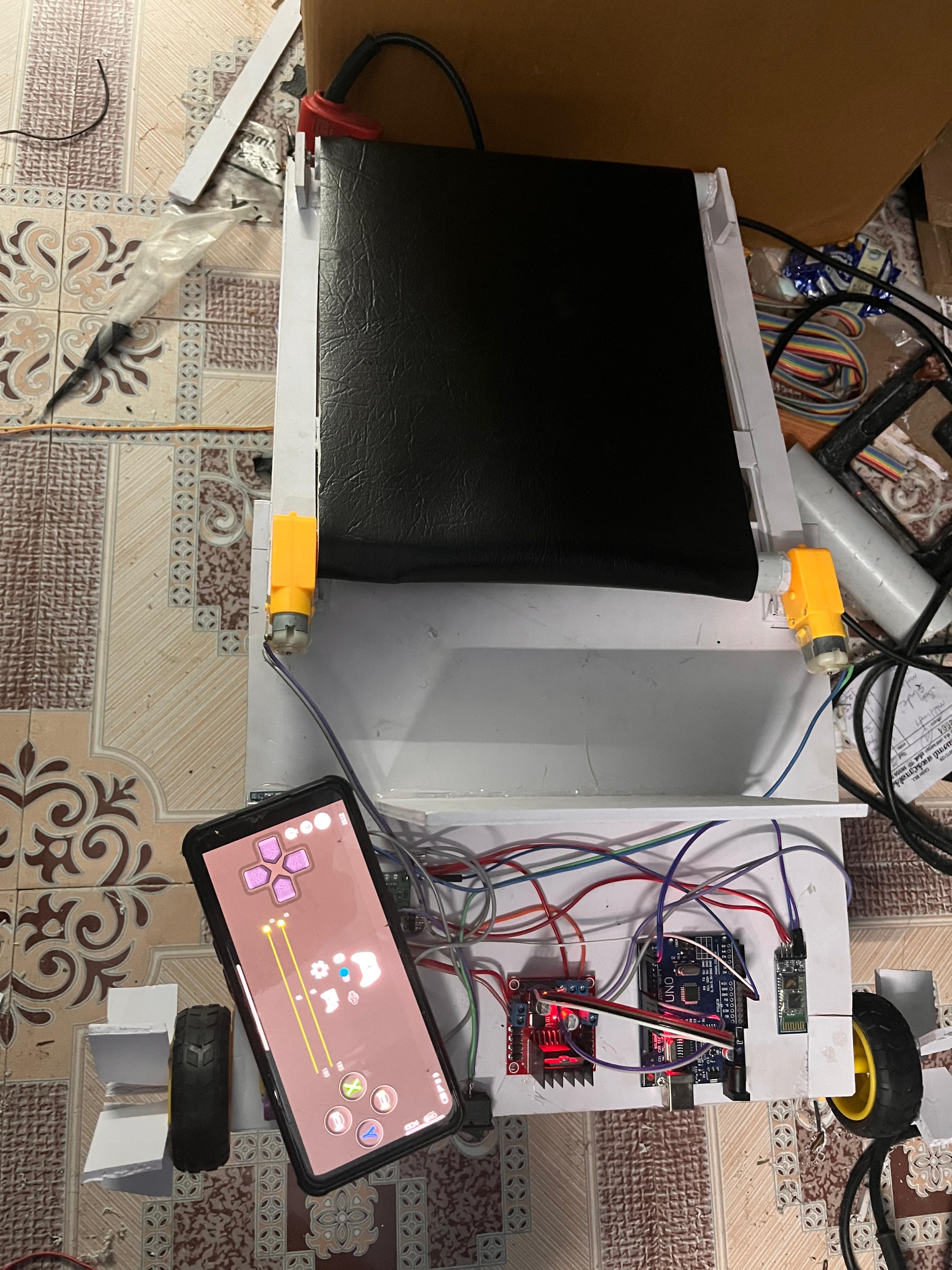 Autonomous River Cleaning Robot Using Conveyor Mechanism