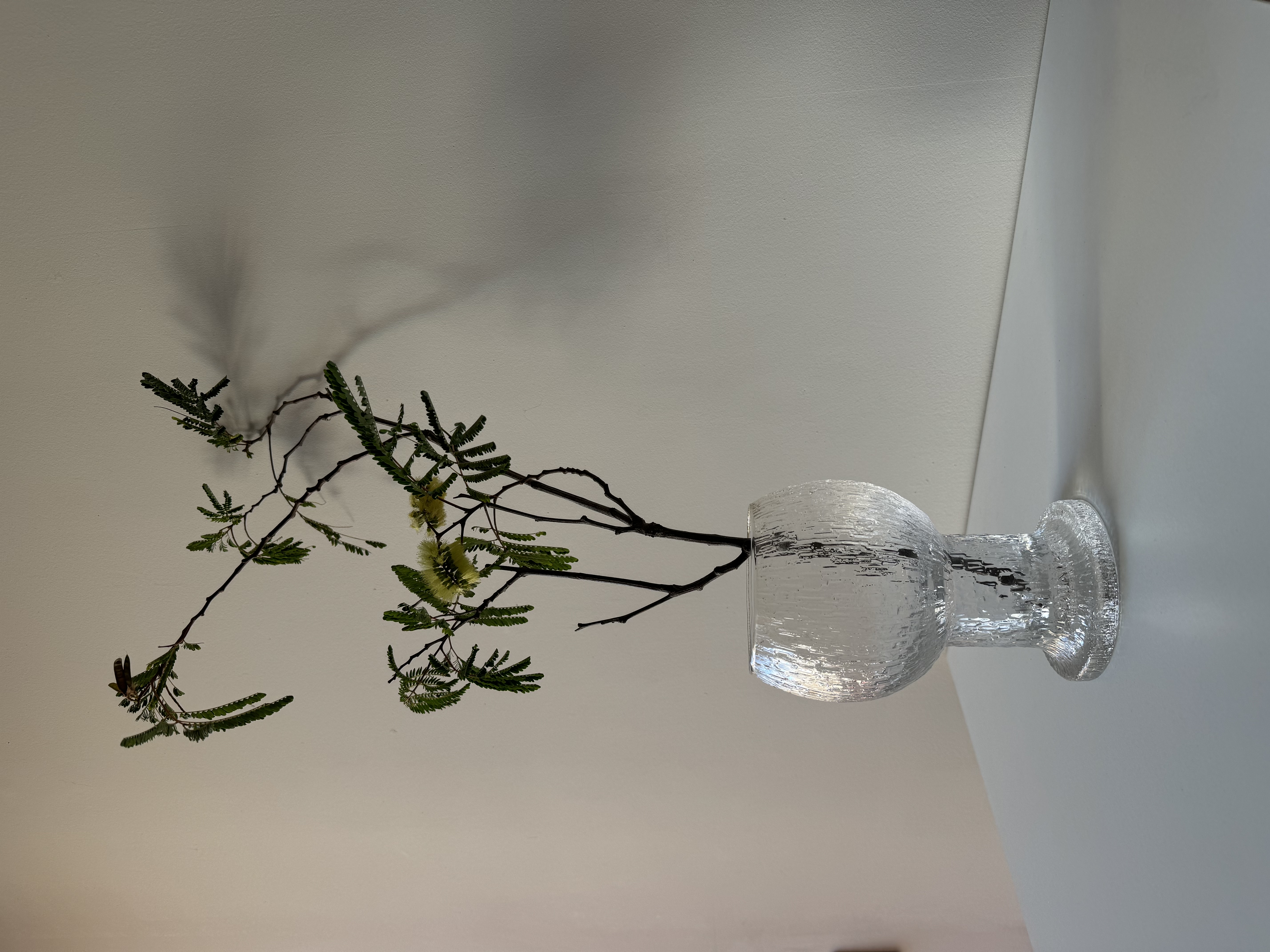 Glass bowl-vase from the 1960s-70s/Iittala Kekkerit / Designer Timo Sarpaneva