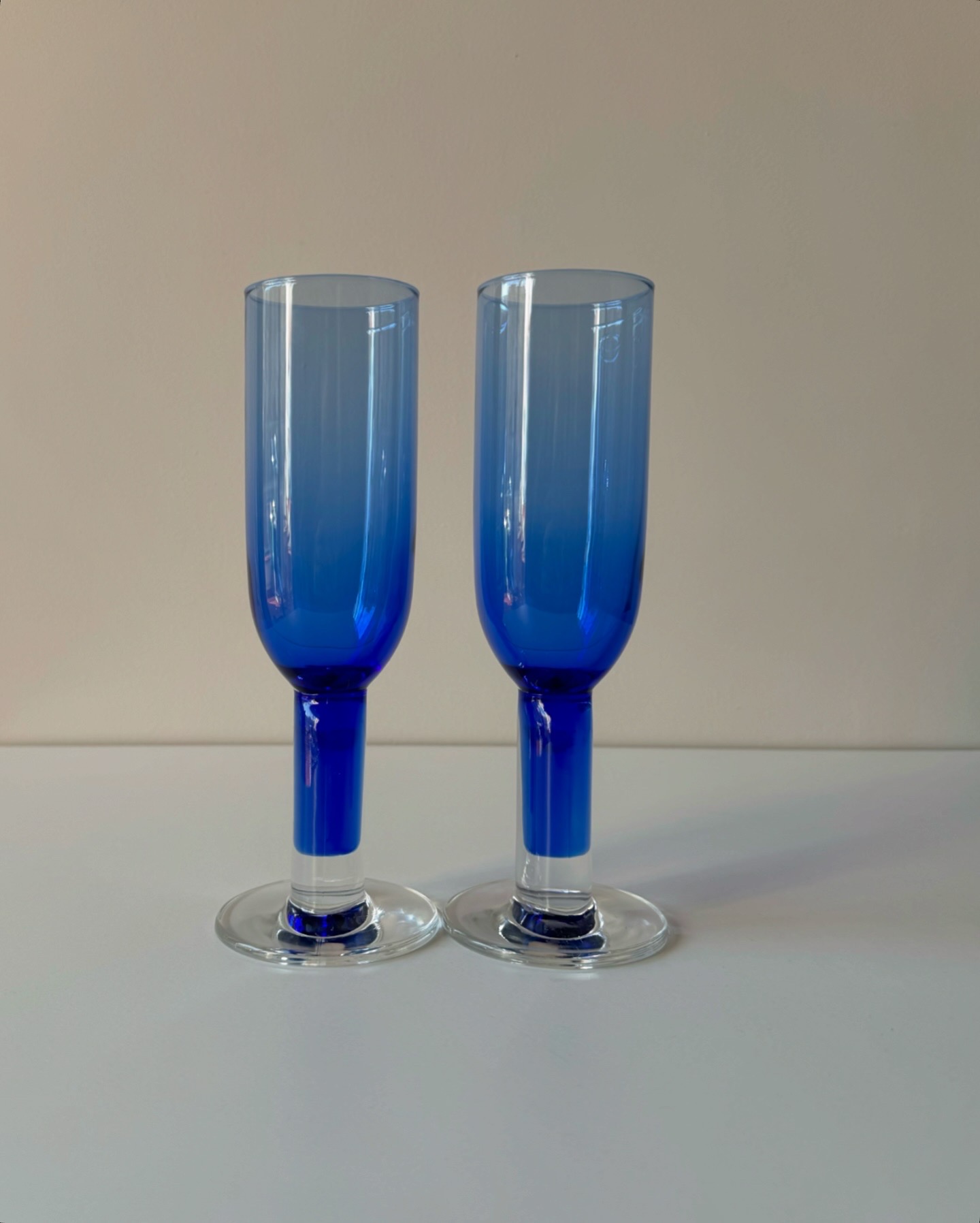  Studio Bormioli Rocco  Champagne Flutes Set of 2  