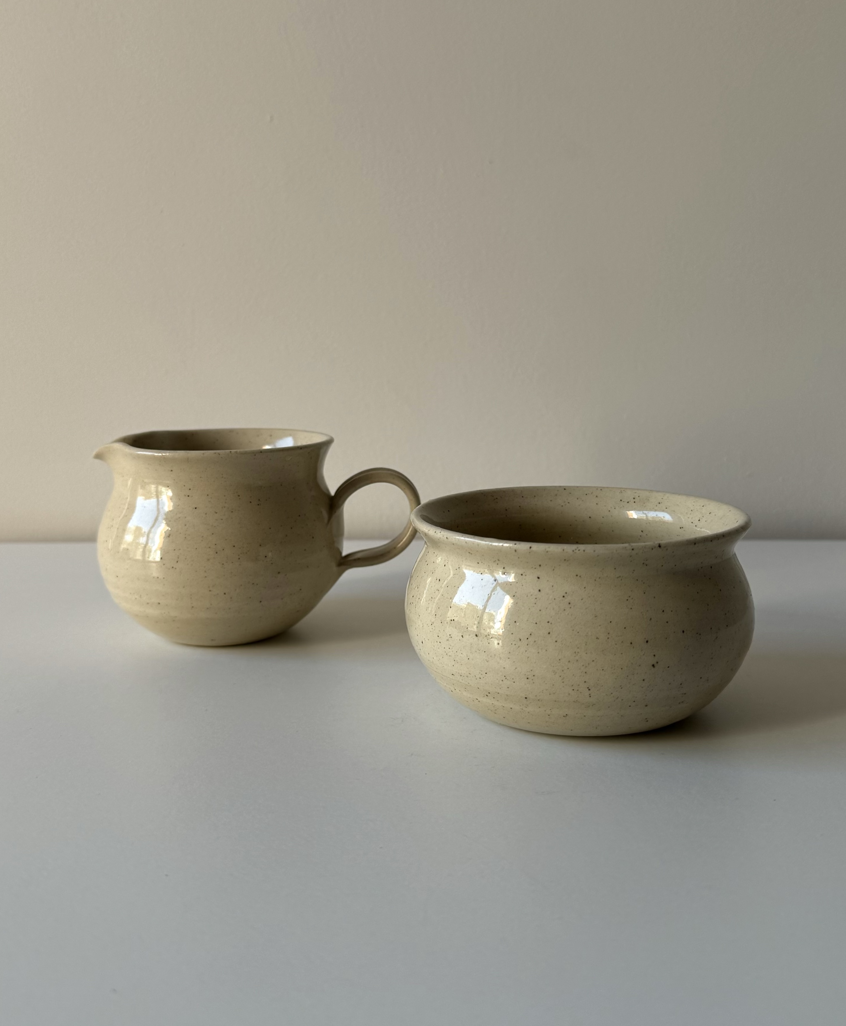 Set of two items: Handmade ceramic creamer and sugar bowl / Finland  