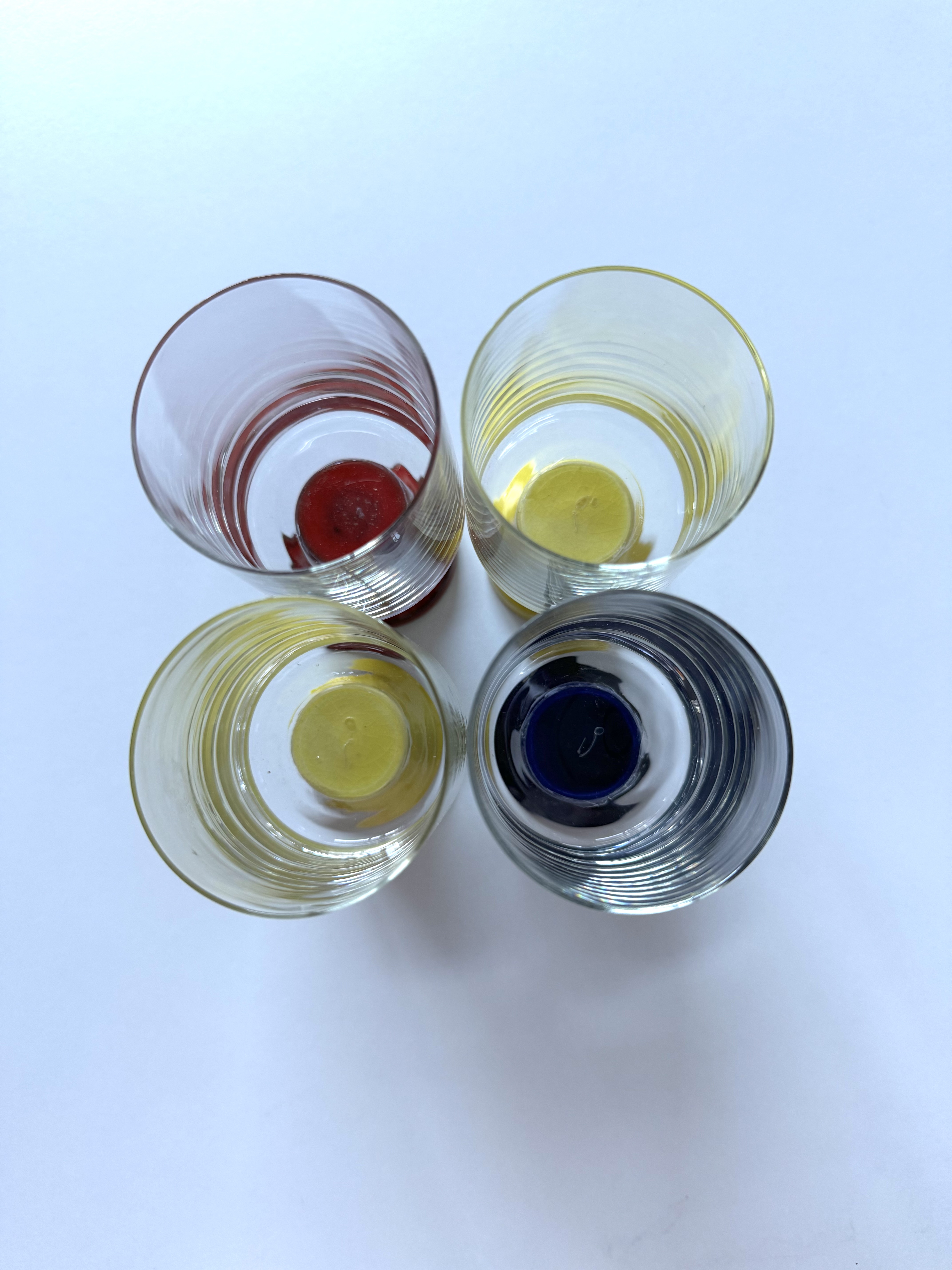Set of 4 handcrafted glasses/France