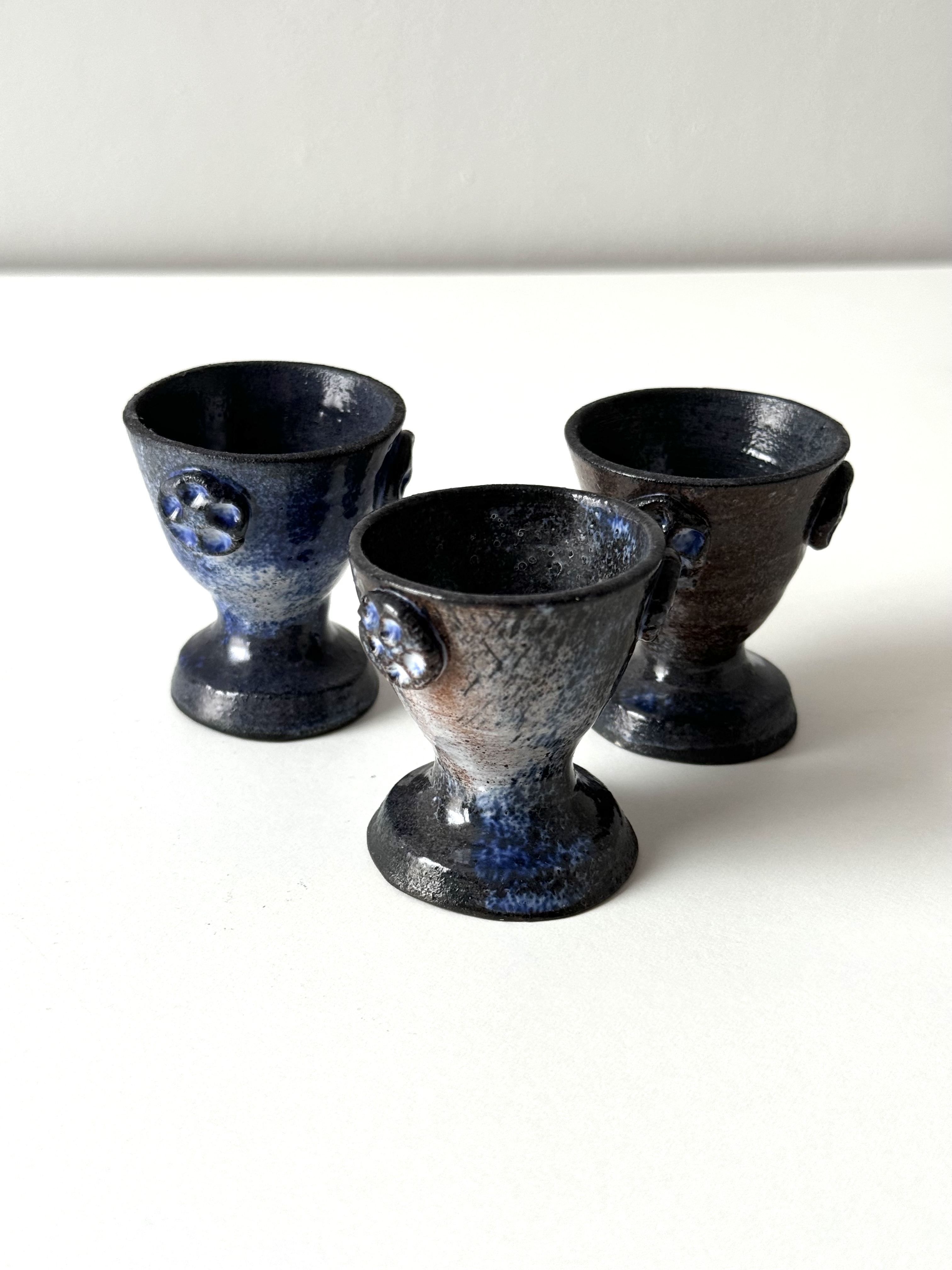 Handmade Ceramic Egg Cups / Finland /TKURTZE