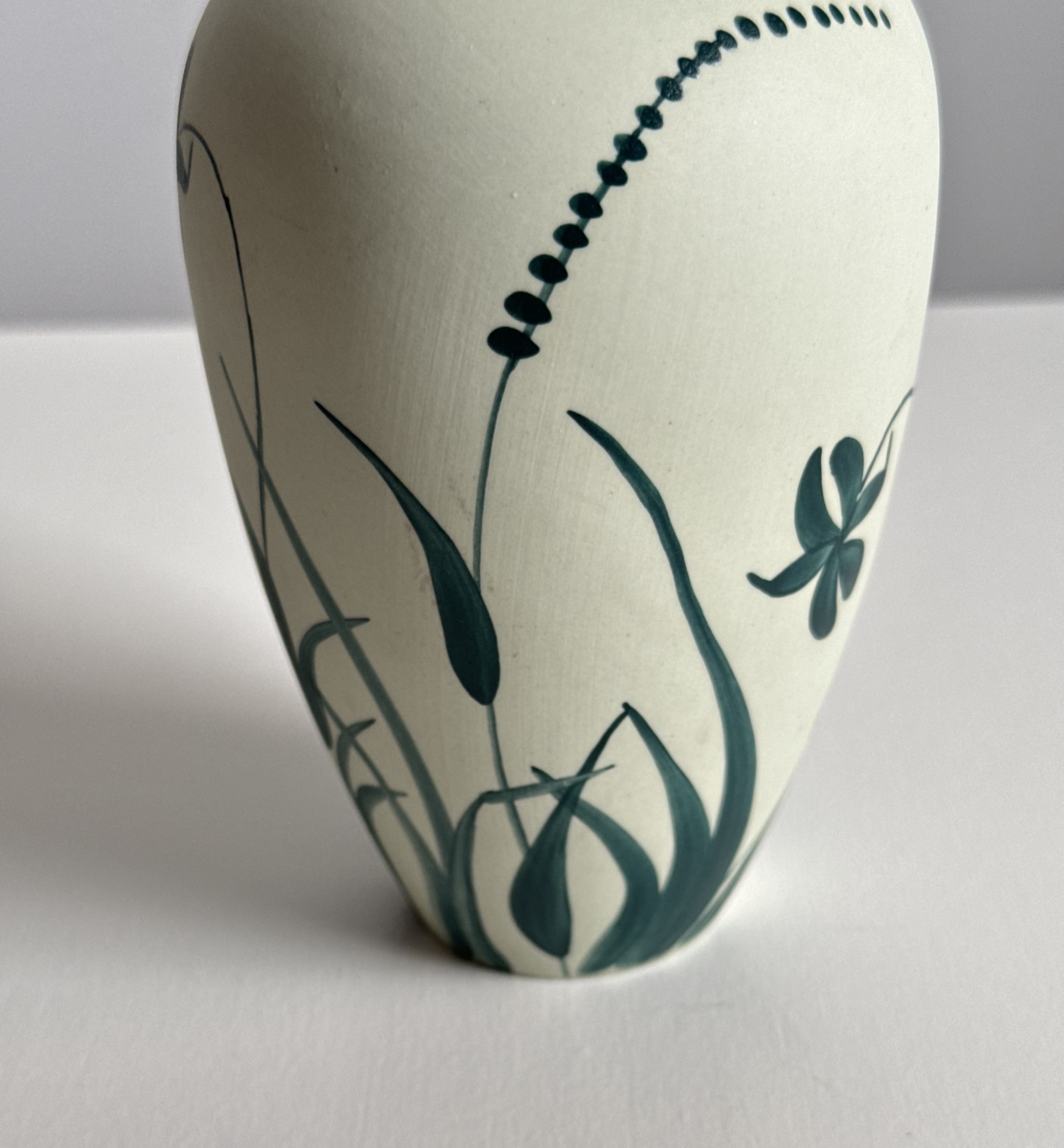 A hand-painted vase by the Finnish company Arabia, produced since the 1950s.