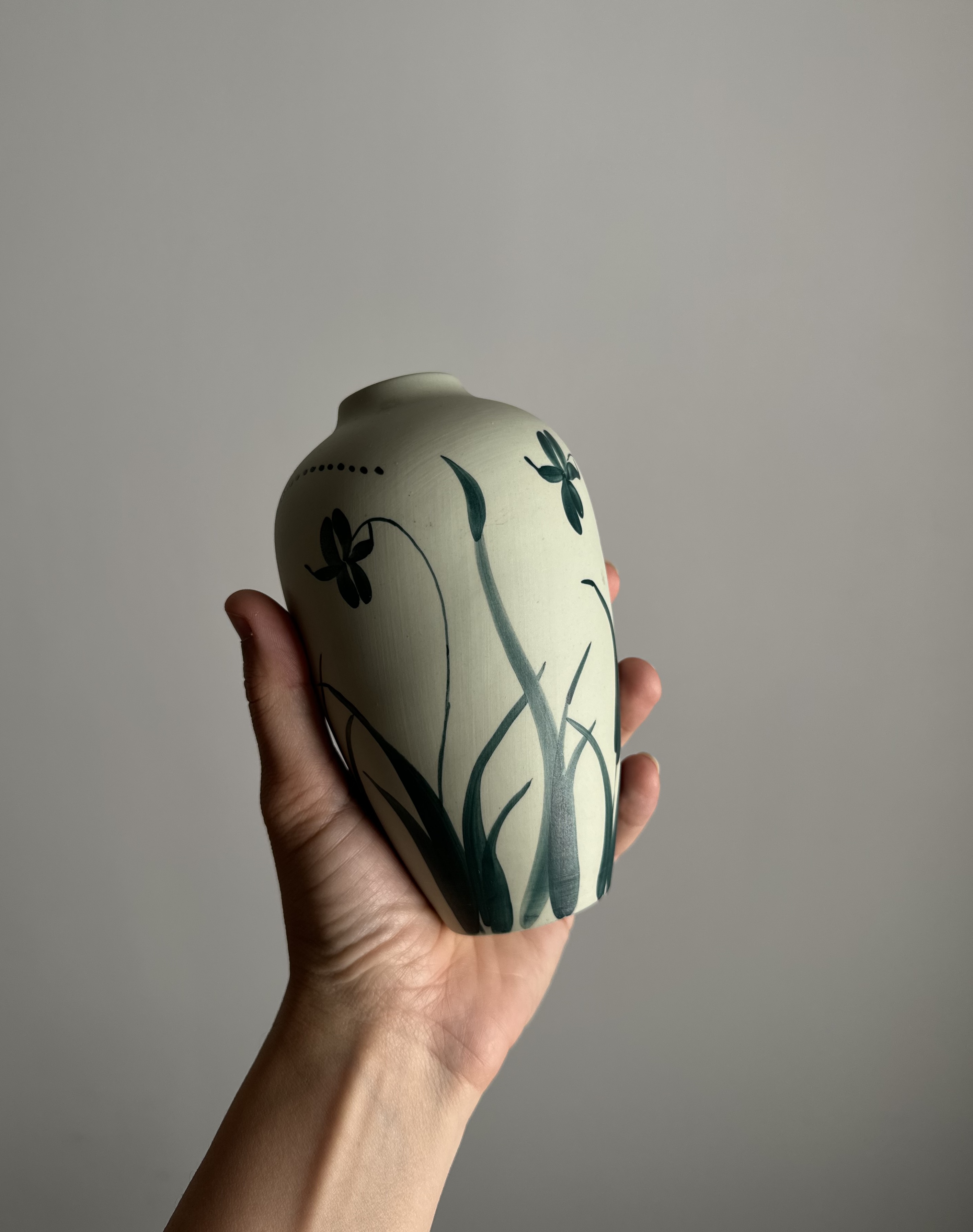 A hand-painted vase by the Finnish company Arabia, produced since the 1950s.